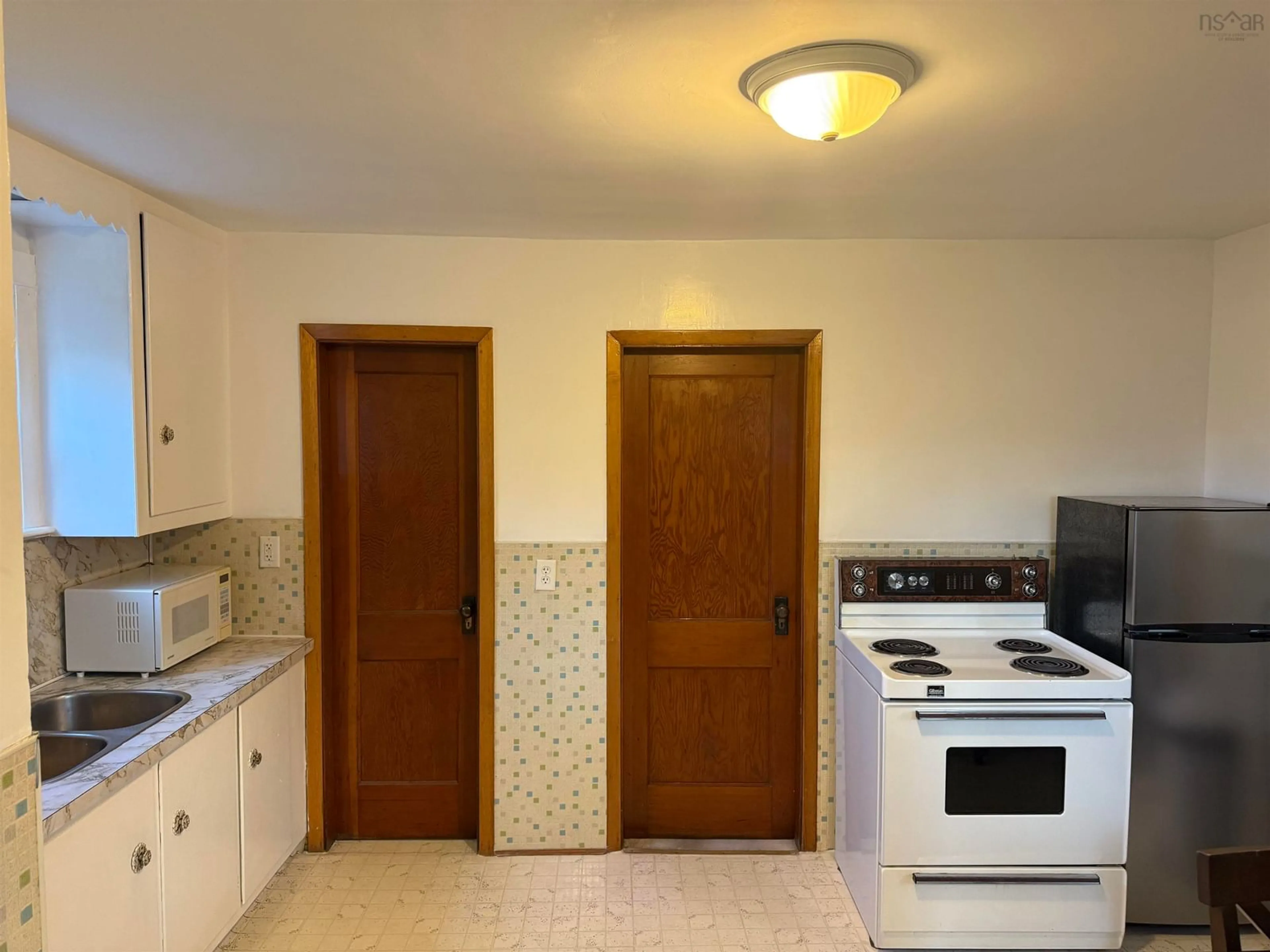 Standard kitchen, unknown for 3513 Spruce Ave, New Waterford Nova Scotia B1H 2C4
