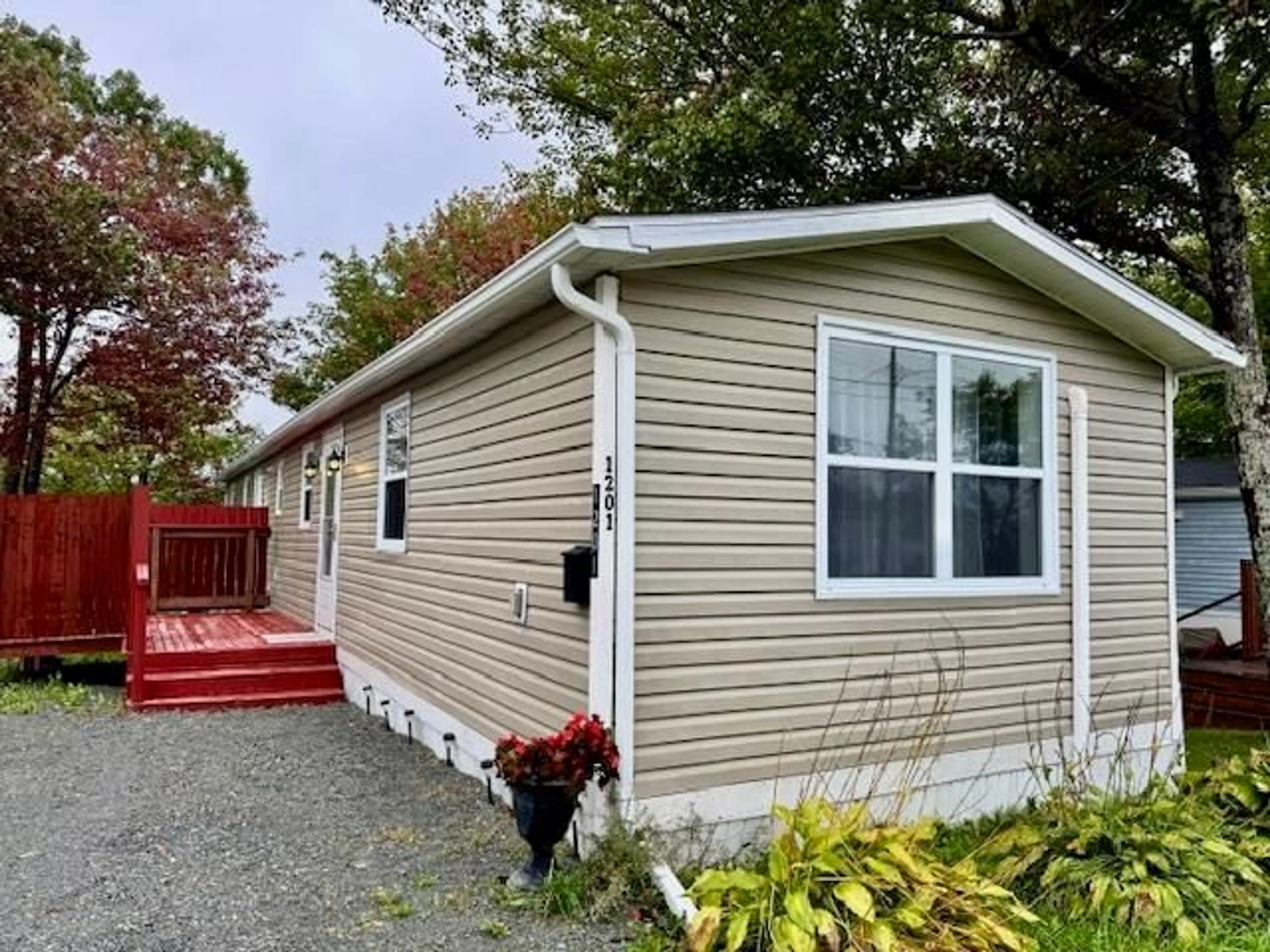 Home with vinyl exterior material, street for 1201 Susan Dr, Beaver Bank Nova Scotia B4E 1P4