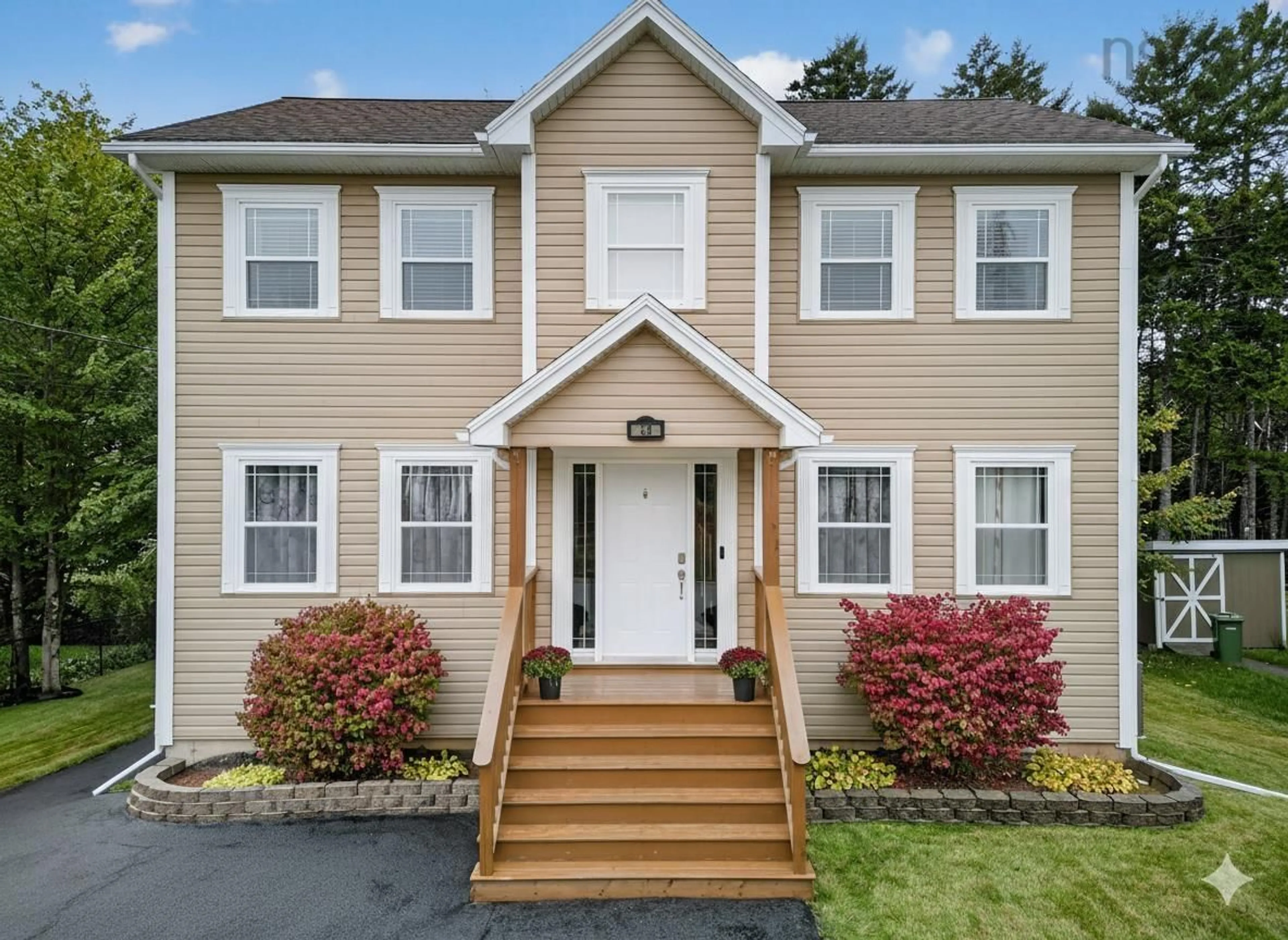 Home with vinyl exterior material, street for 58 Colville Crt, Beaver Bank Nova Scotia B4G 1B8