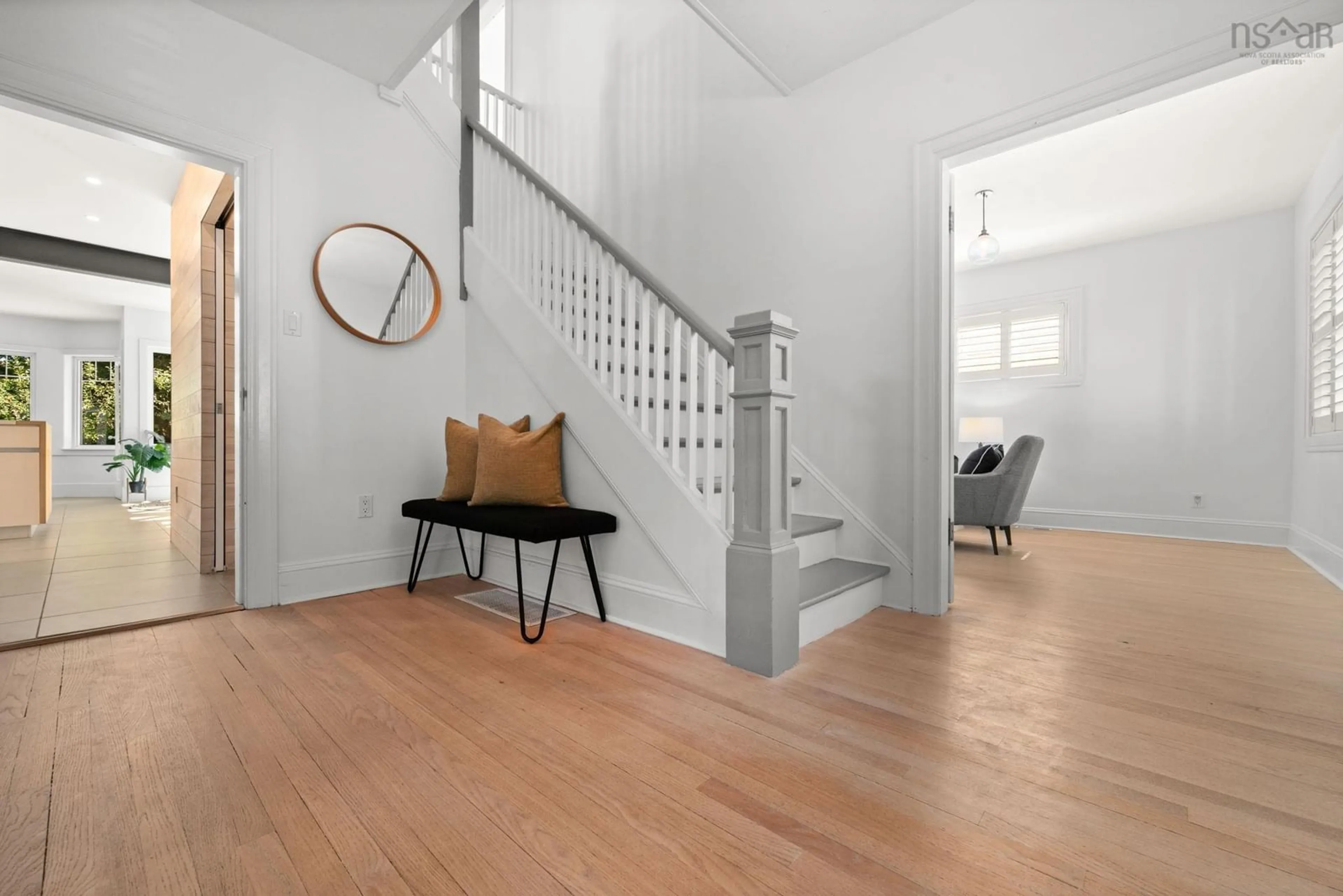 Indoor entryway for 1139 Dalhousie St, Halifax Nova Scotia B3H 3W5