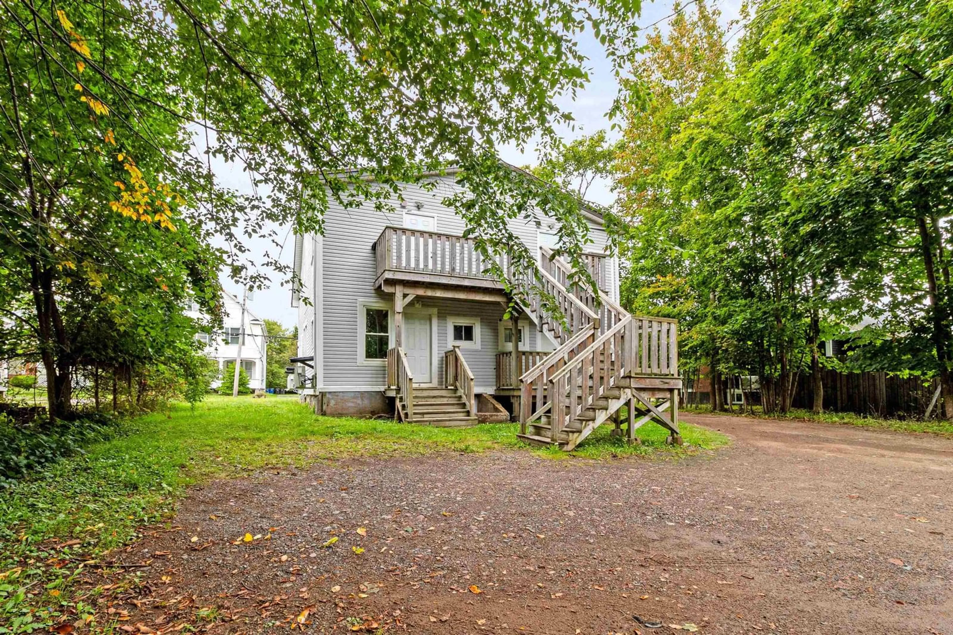 Patio, street for 87 Park St, Truro Nova Scotia B2N 3J5