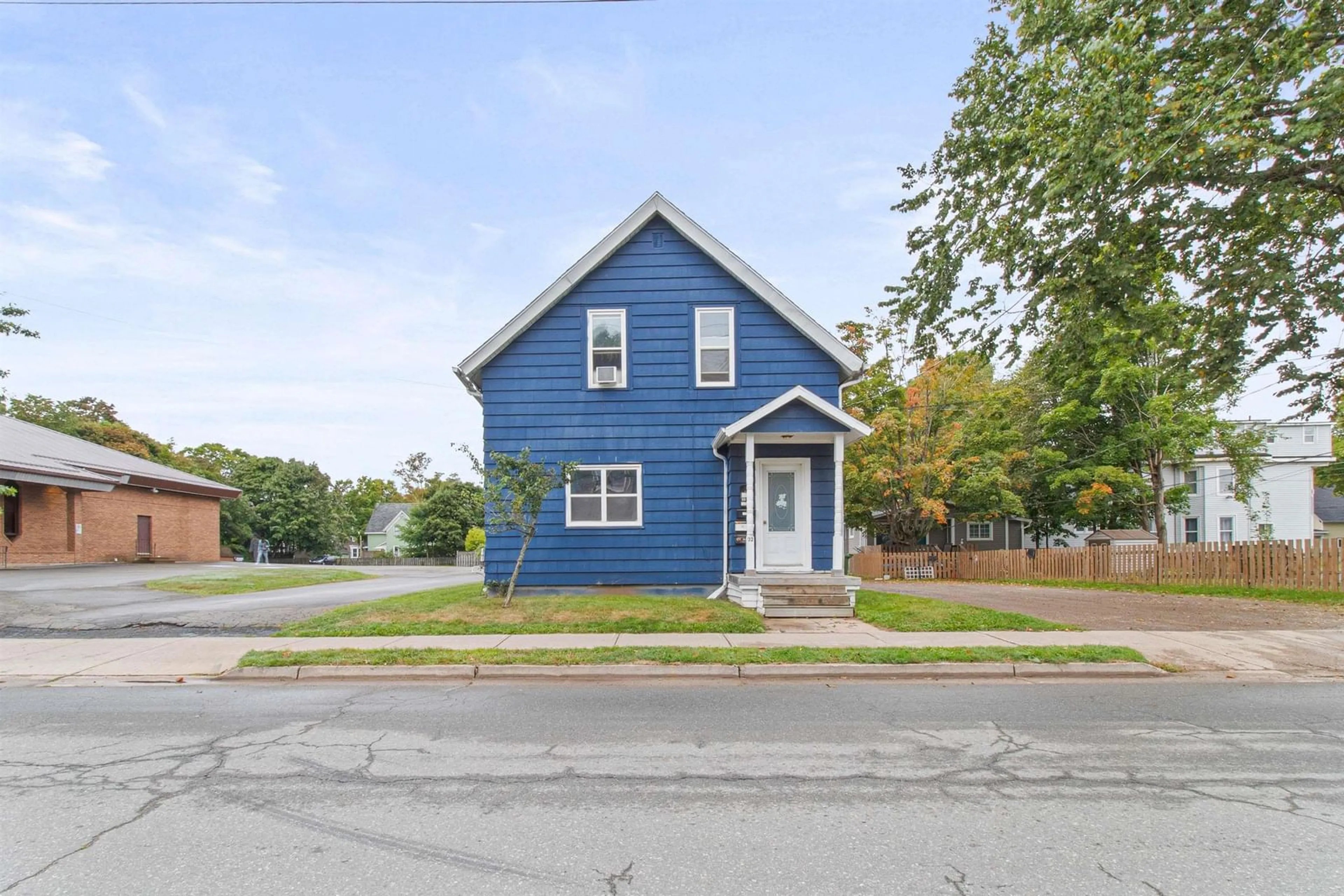 Home with vinyl exterior material, street for 32 Pleasant St, Truro Nova Scotia B2N 3R7