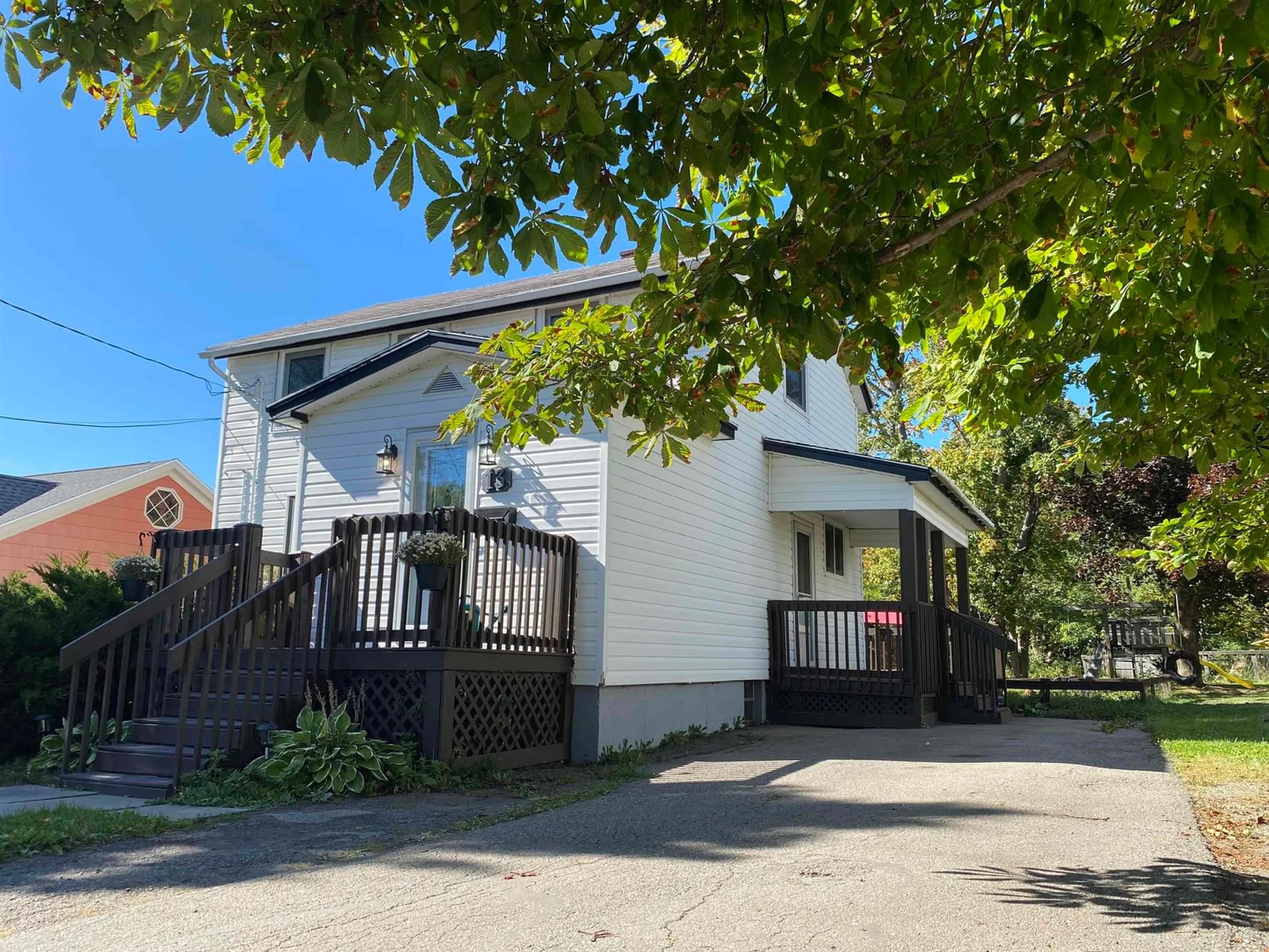 A pic from outside/outdoor area/front of a property/back of a property/a pic from drone, street for 13 View St, Sydney Mines Nova Scotia B1V 1G9