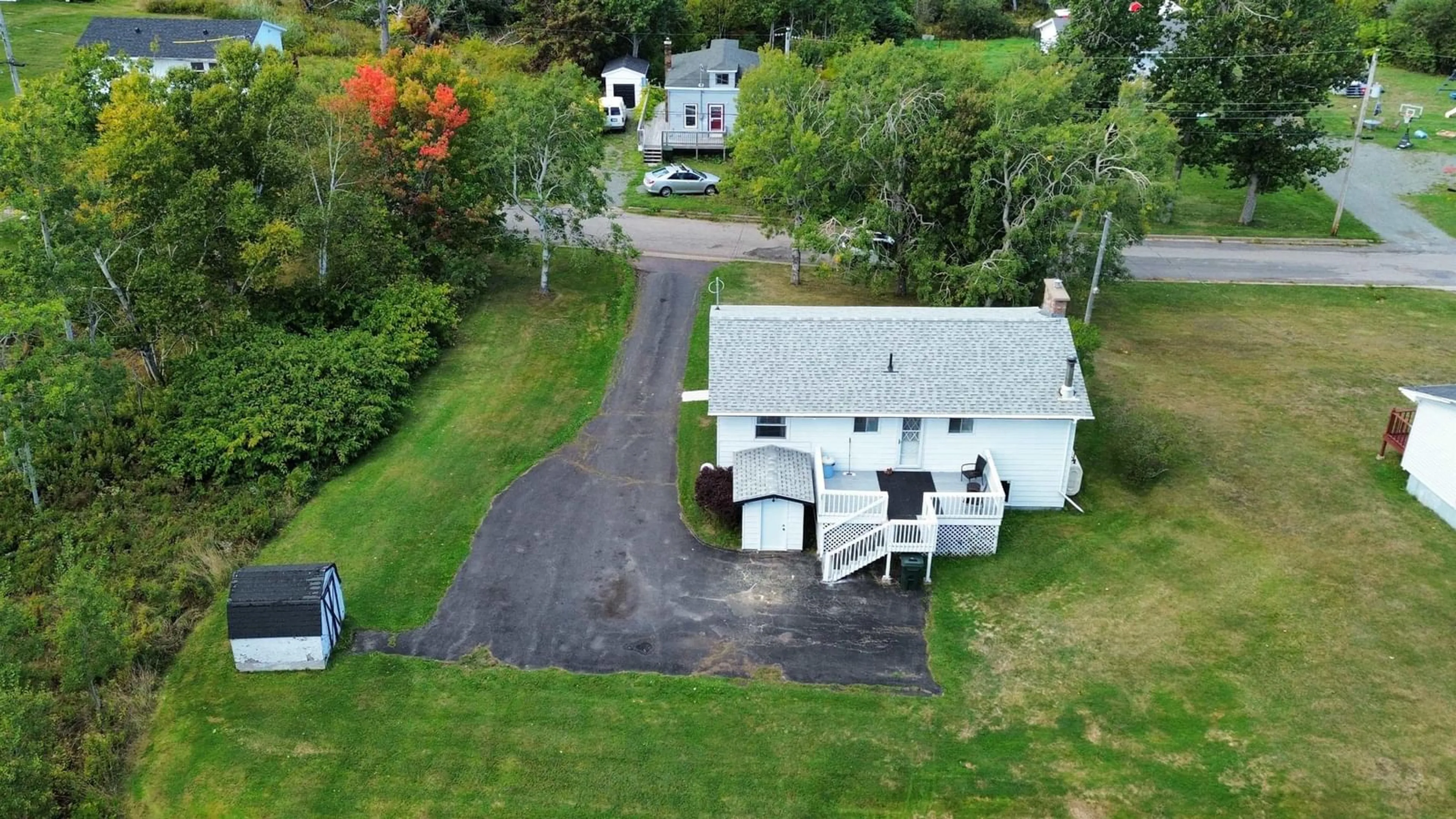 A pic from outside/outdoor area/front of a property/back of a property/a pic from drone, unknown for 756 Forsythe St, New Waterford Nova Scotia B1H 2Y5