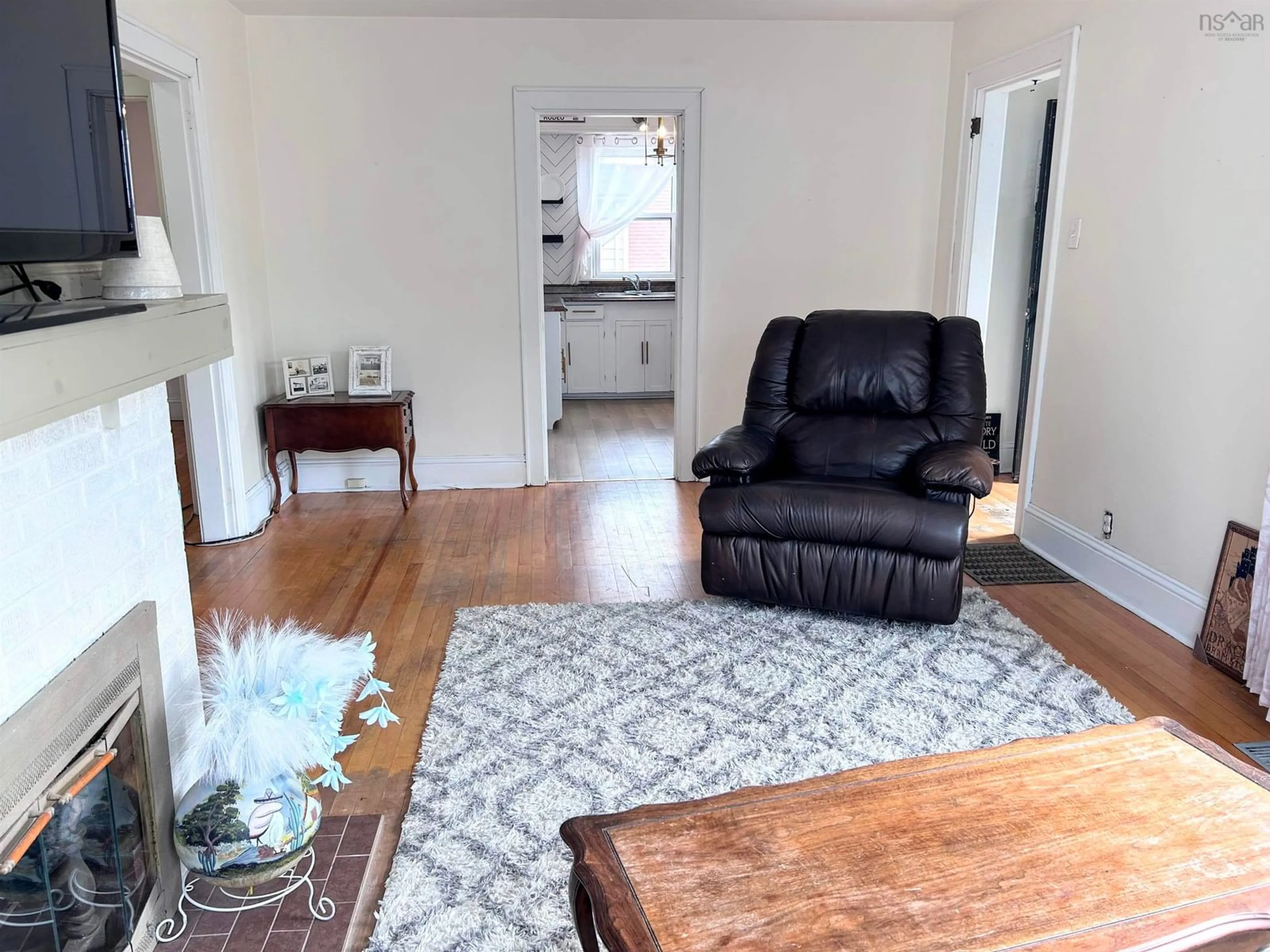 Living room with furniture, unknown for 17 Rosedale Ave, Halifax Nova Scotia B3N 2N2