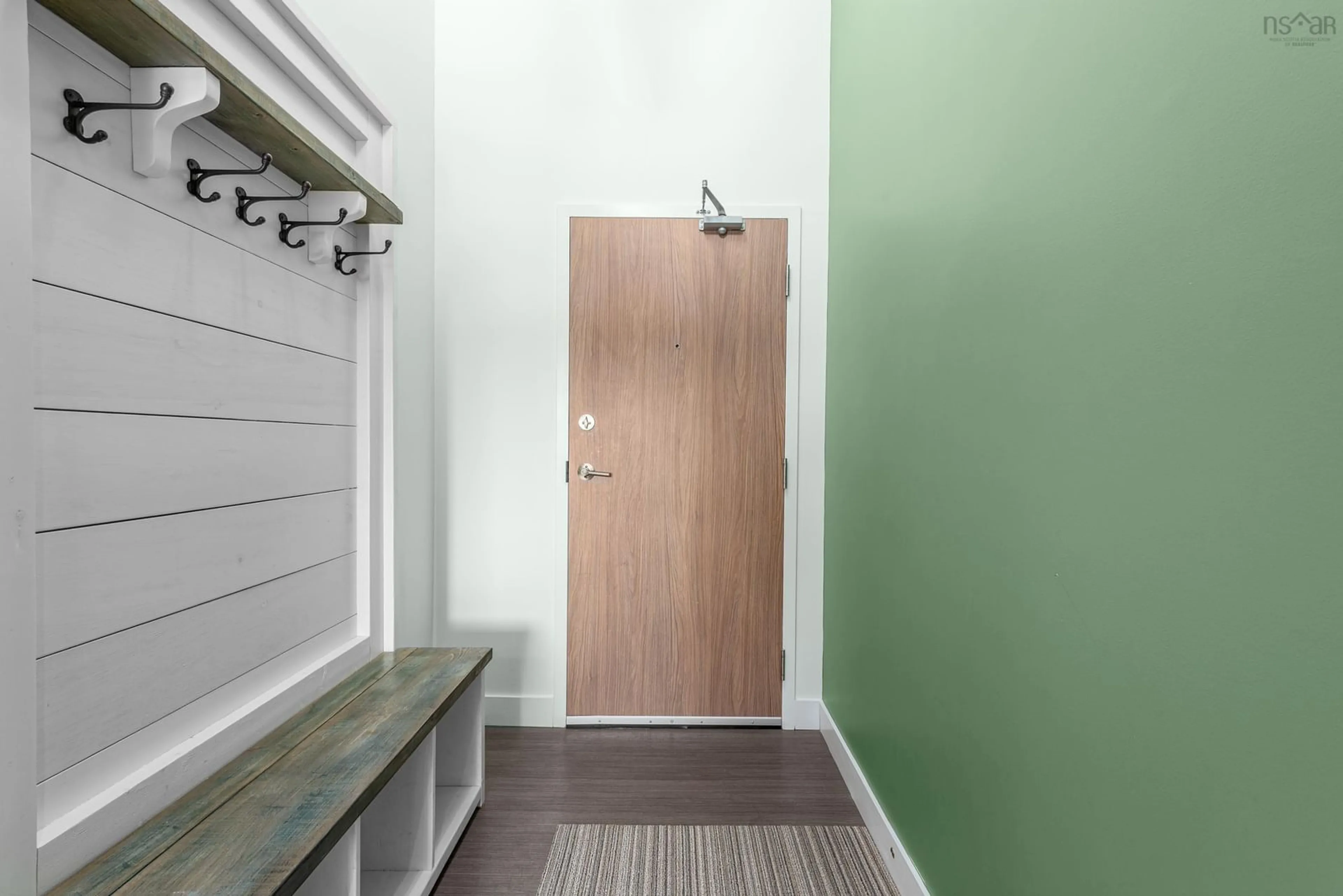 Indoor entryway for 5662 Roberts St #313, Halifax Nova Scotia B3K 0E3