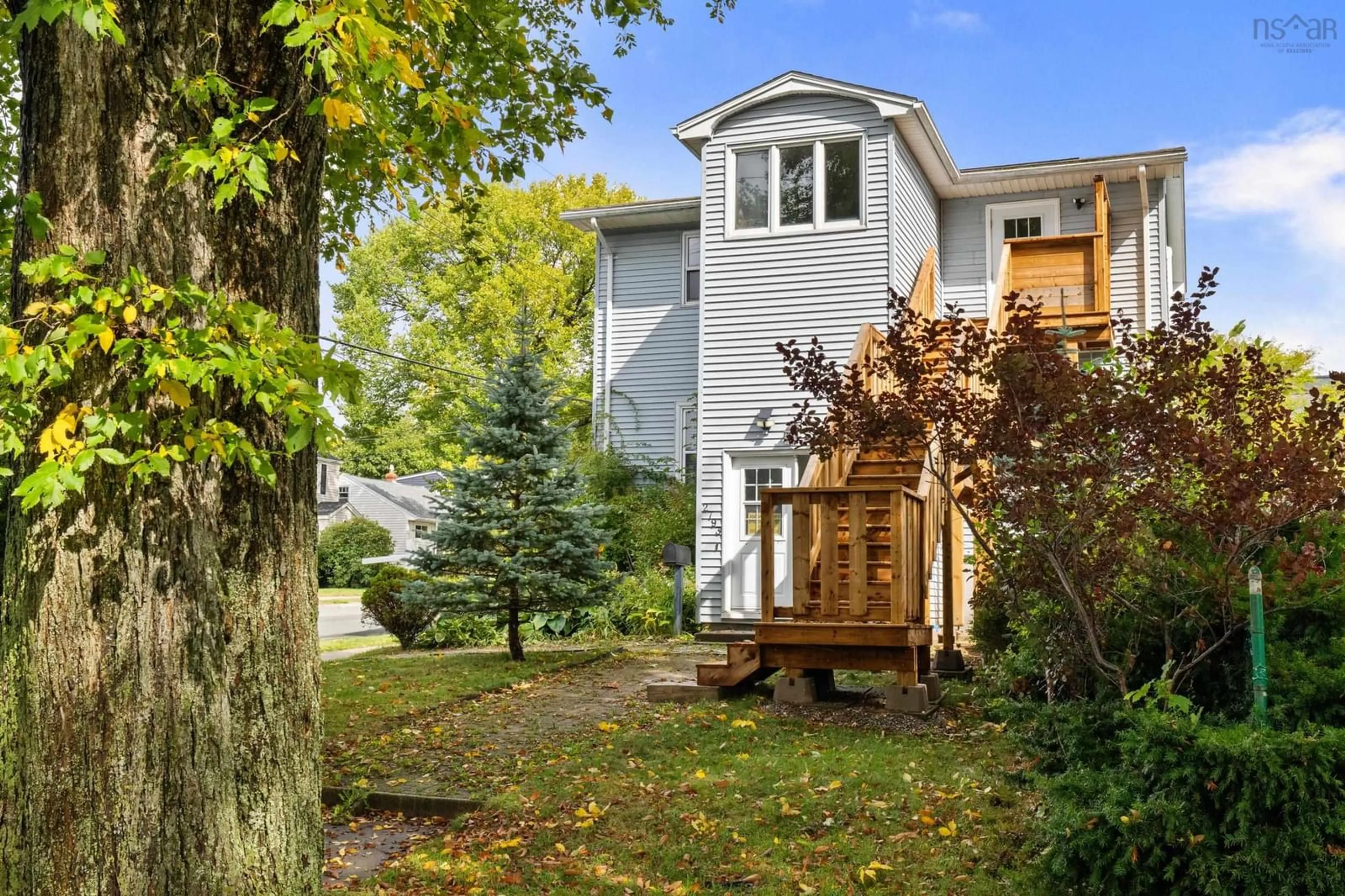 Patio, street for 2793 Connolly St, Halifax Nova Scotia B3L 3N1