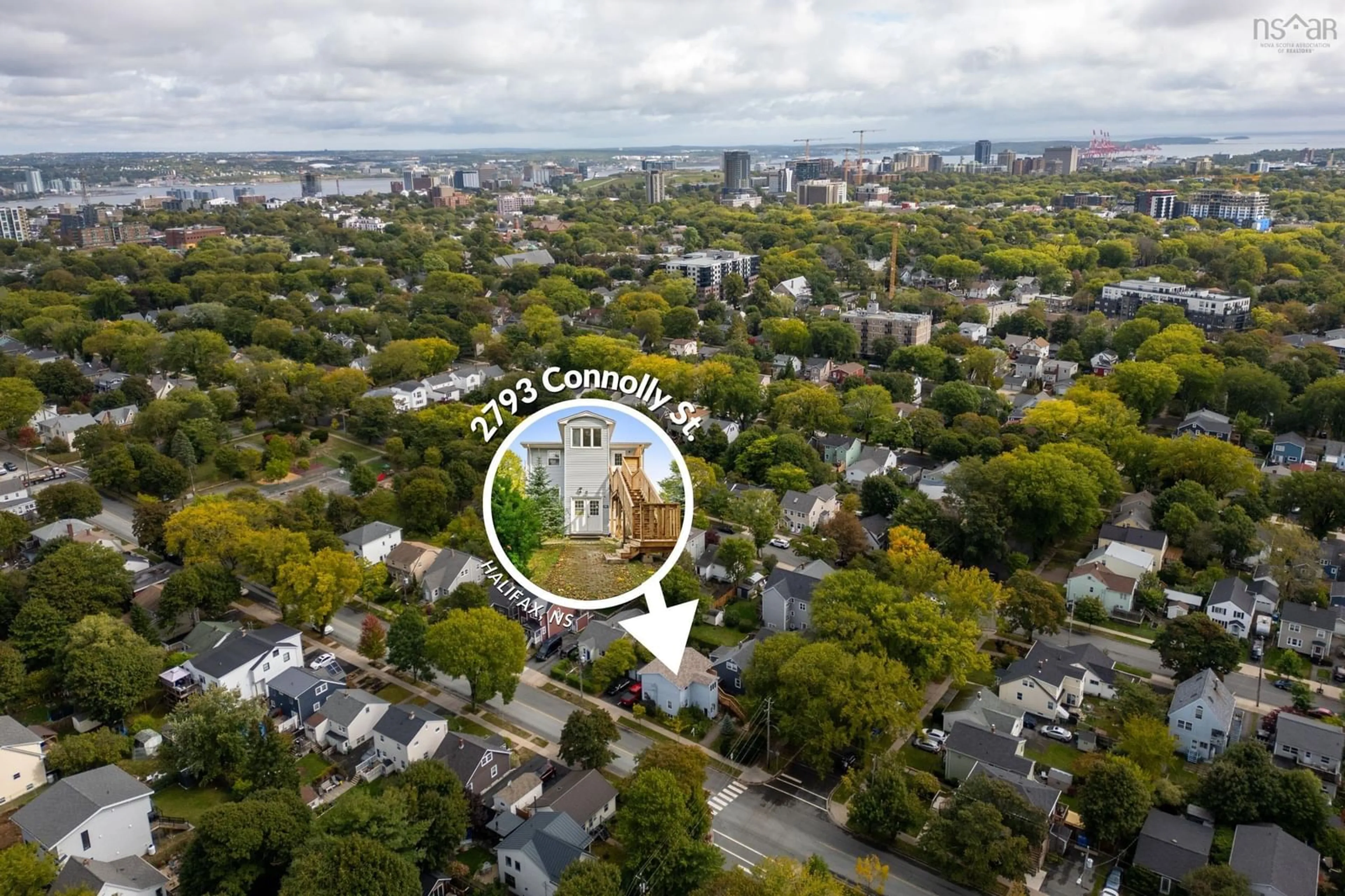 A pic from outside/outdoor area/front of a property/back of a property/a pic from drone, city buildings view from balcony for 2793 Connolly St, Halifax Nova Scotia B3L 3N1