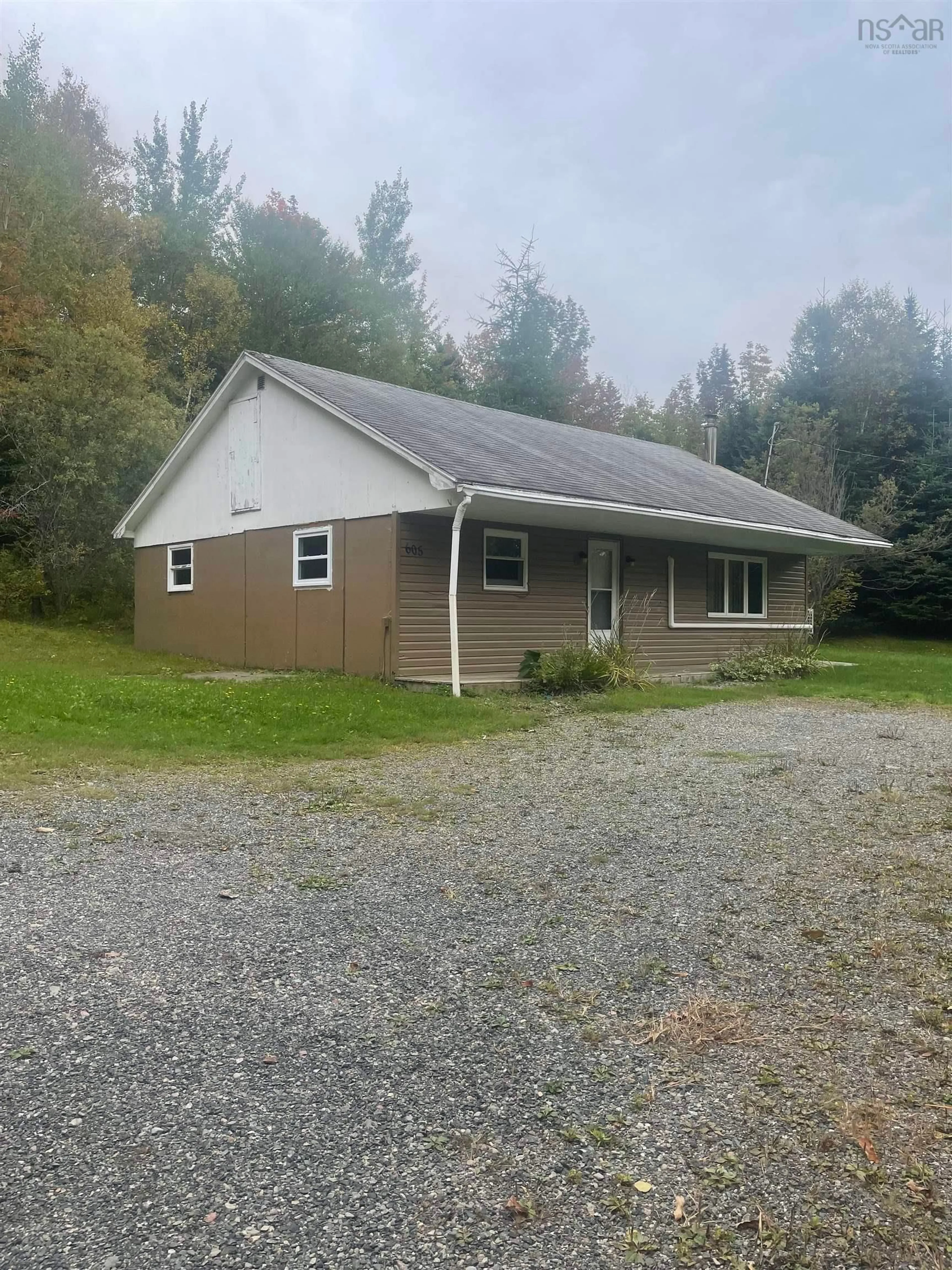 A pic from outside/outdoor area/front of a property/back of a property/a pic from drone, building for 605 Frenchvale Rd, Balls Creek Nova Scotia B2A 4N4