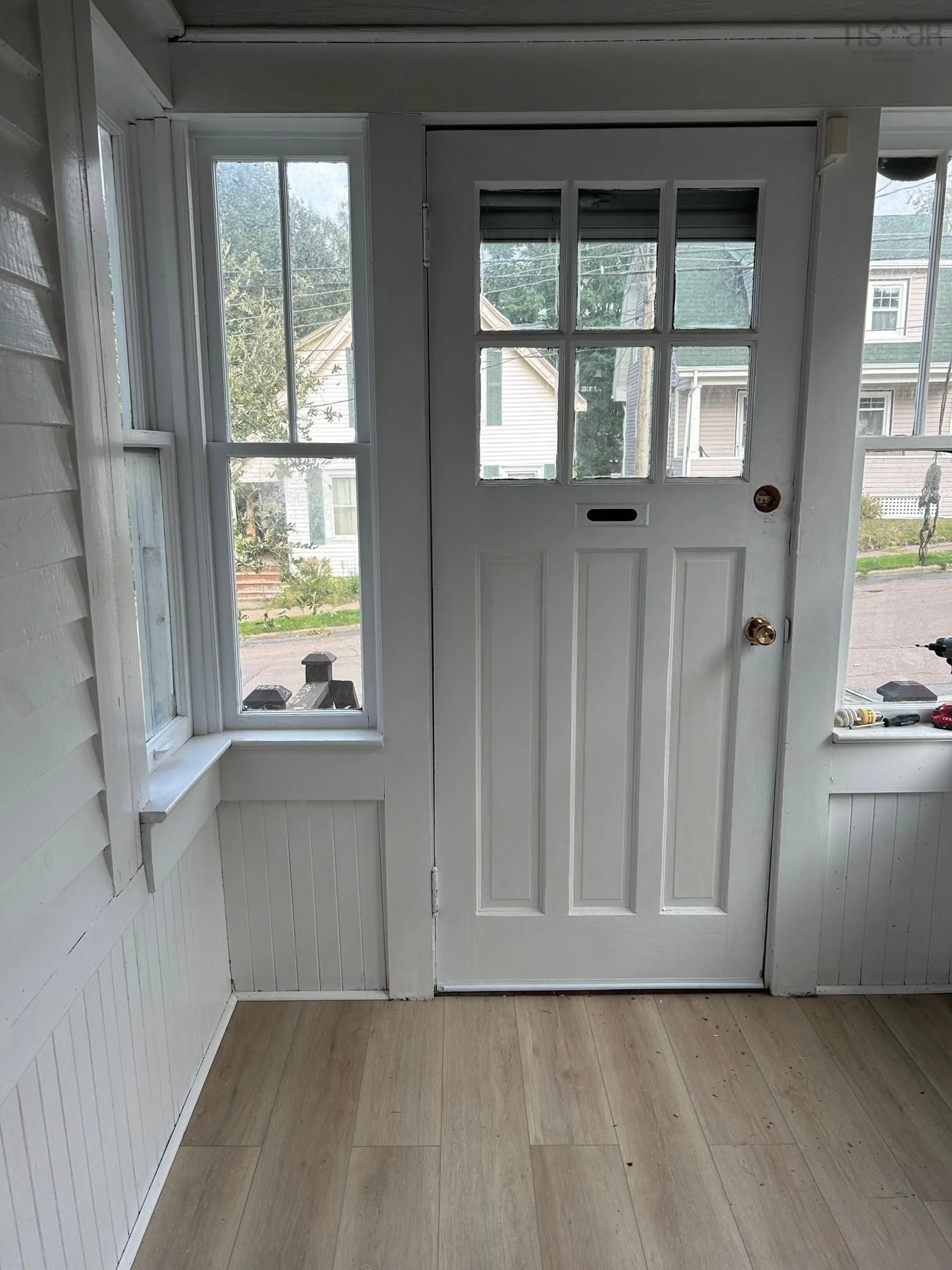 Indoor entryway for 16 Ross St, Truro Nova Scotia B2N 4E1