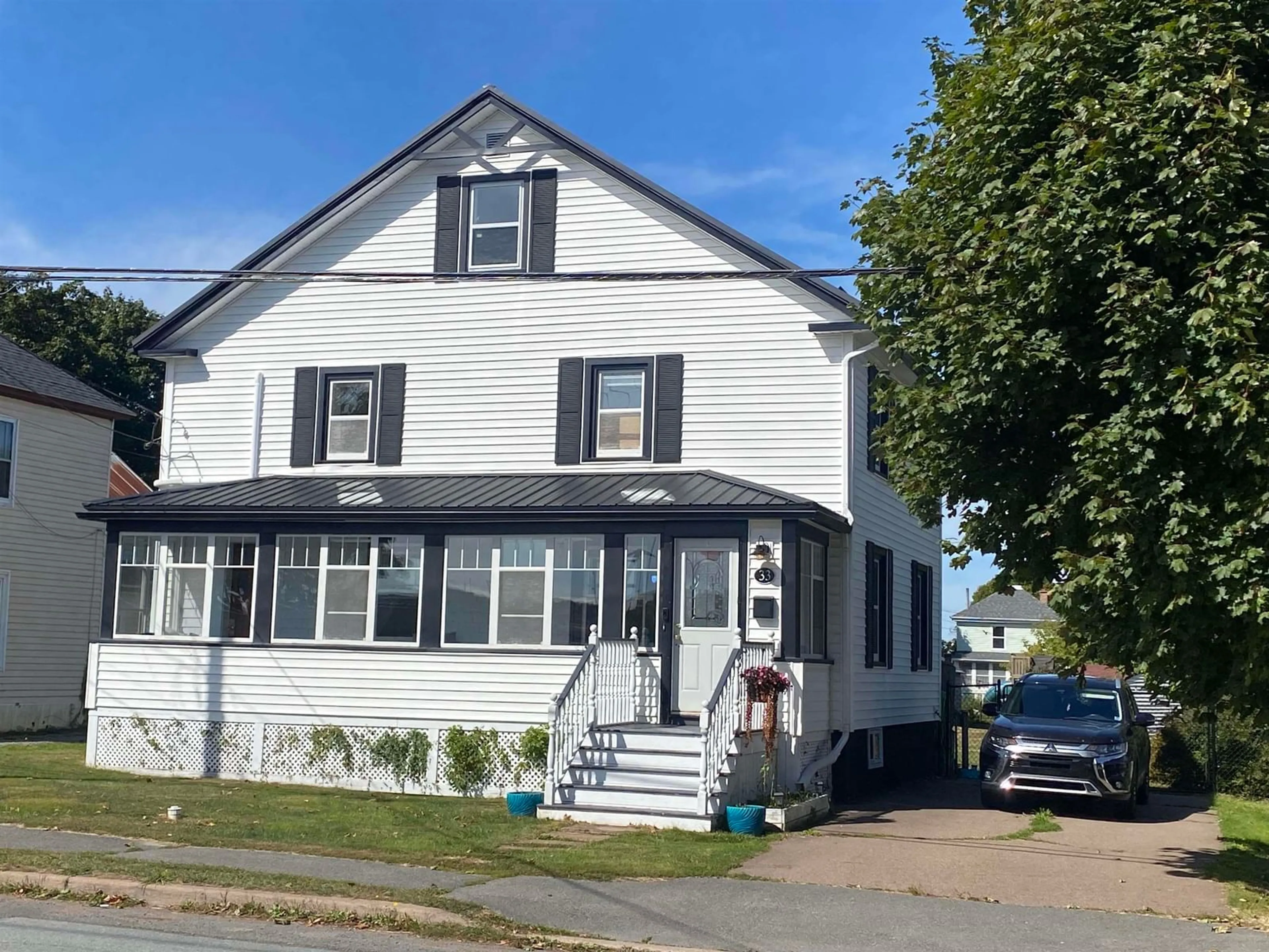 Home with vinyl exterior material, street for 33 Ryland Ave, Bible Hill Nova Scotia B2N 2V5