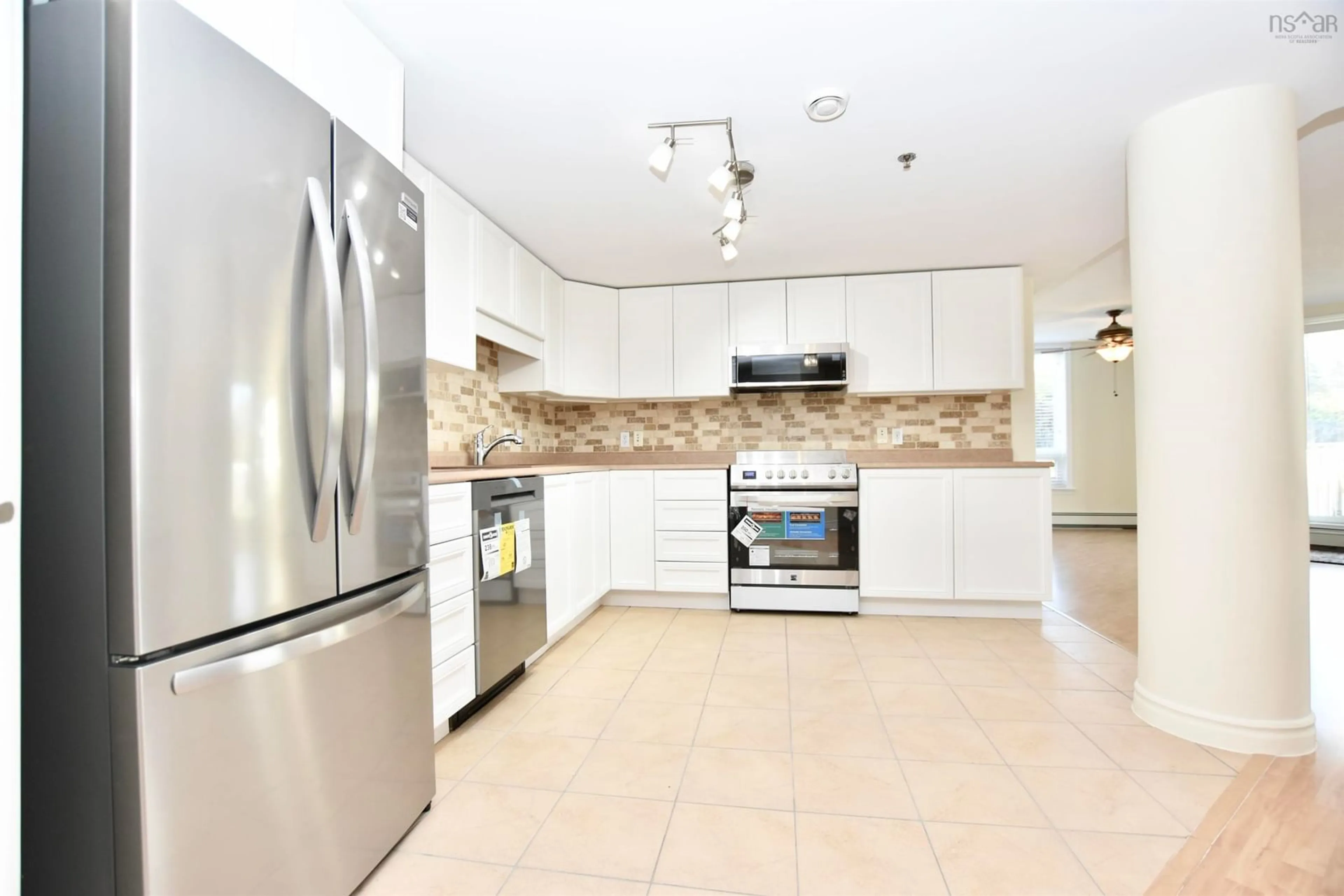 Unknown for 40 Regency Park Dr #105, Halifax Nova Scotia B3S 1L4