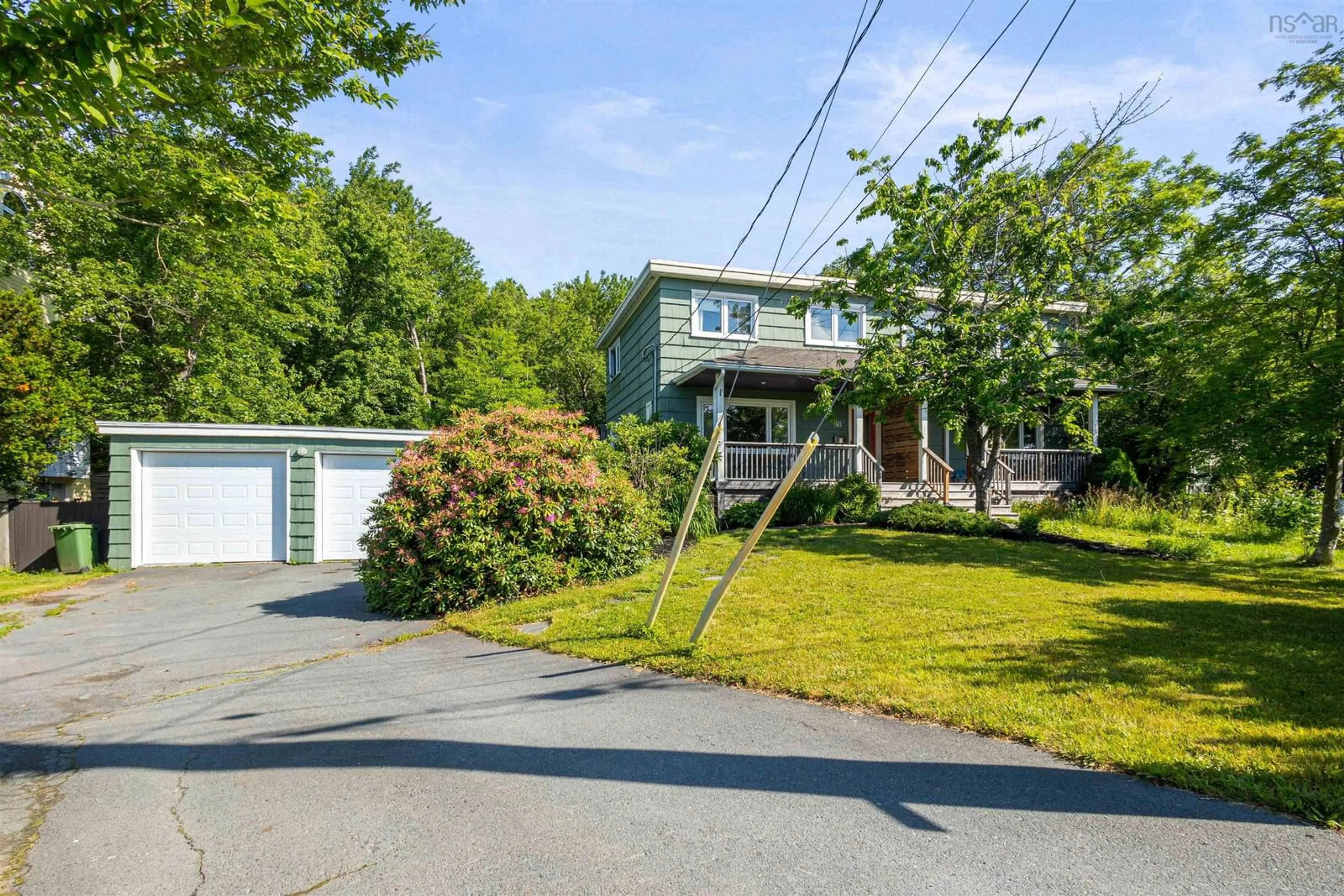 A pic from outside/outdoor area/front of a property/back of a property/a pic from drone, street for 98A Williams Lake Rd, Halifax Nova Scotia B3P 1T3