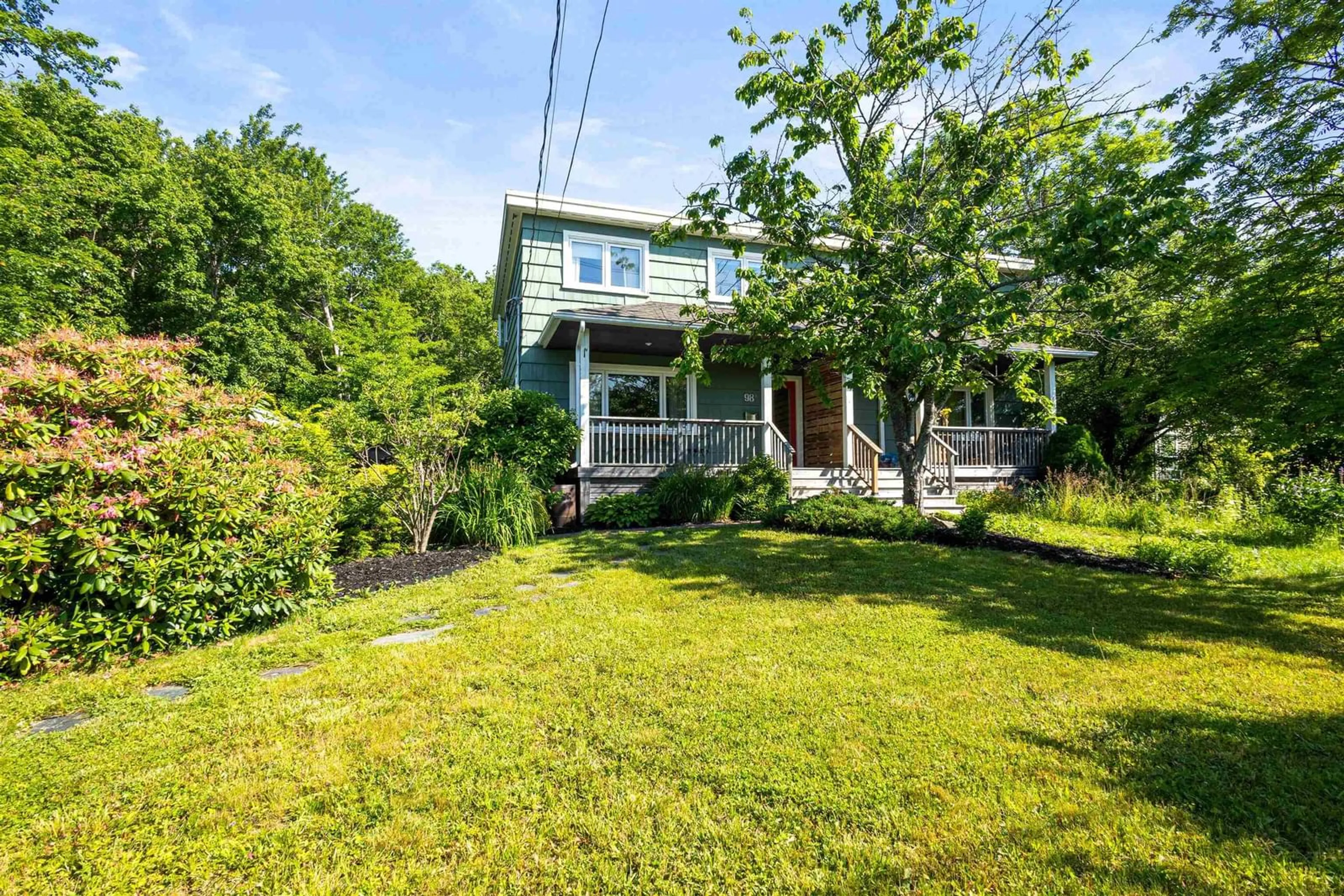 A pic from outside/outdoor area/front of a property/back of a property/a pic from drone, street for 98A Williams Lake Rd, Halifax Nova Scotia B3P 1T3