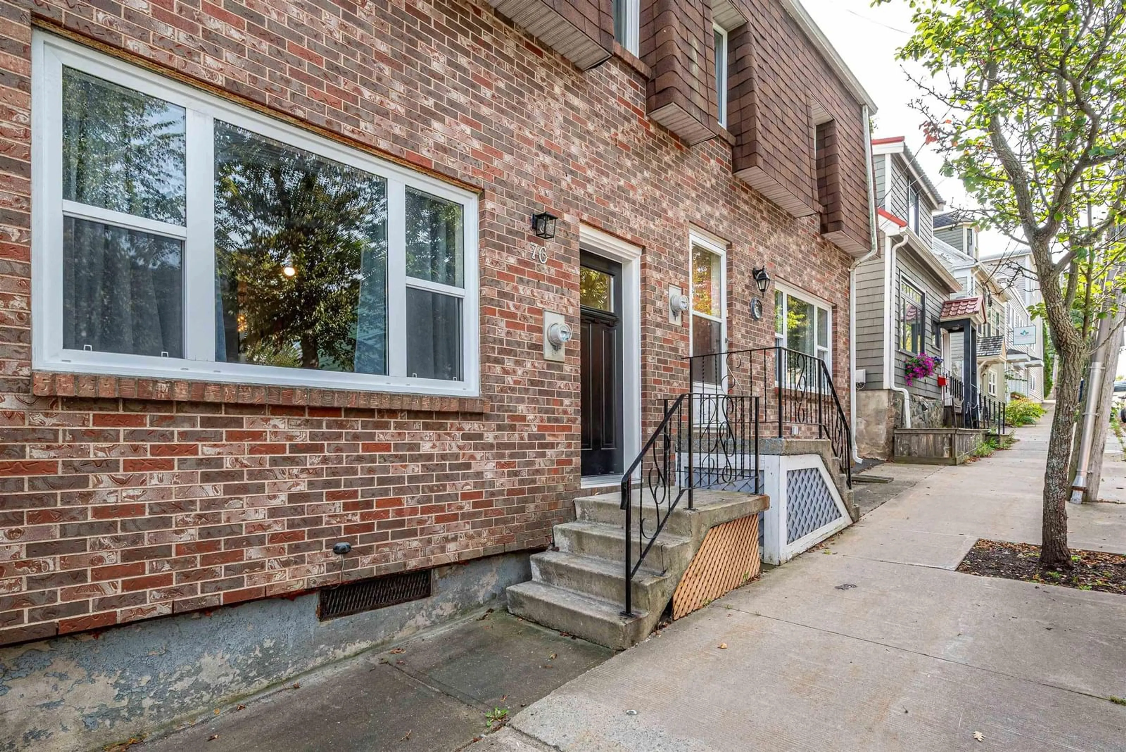 Home with brick exterior material, street for 76 Queen St, Dartmouth Nova Scotia B2Y 1G5