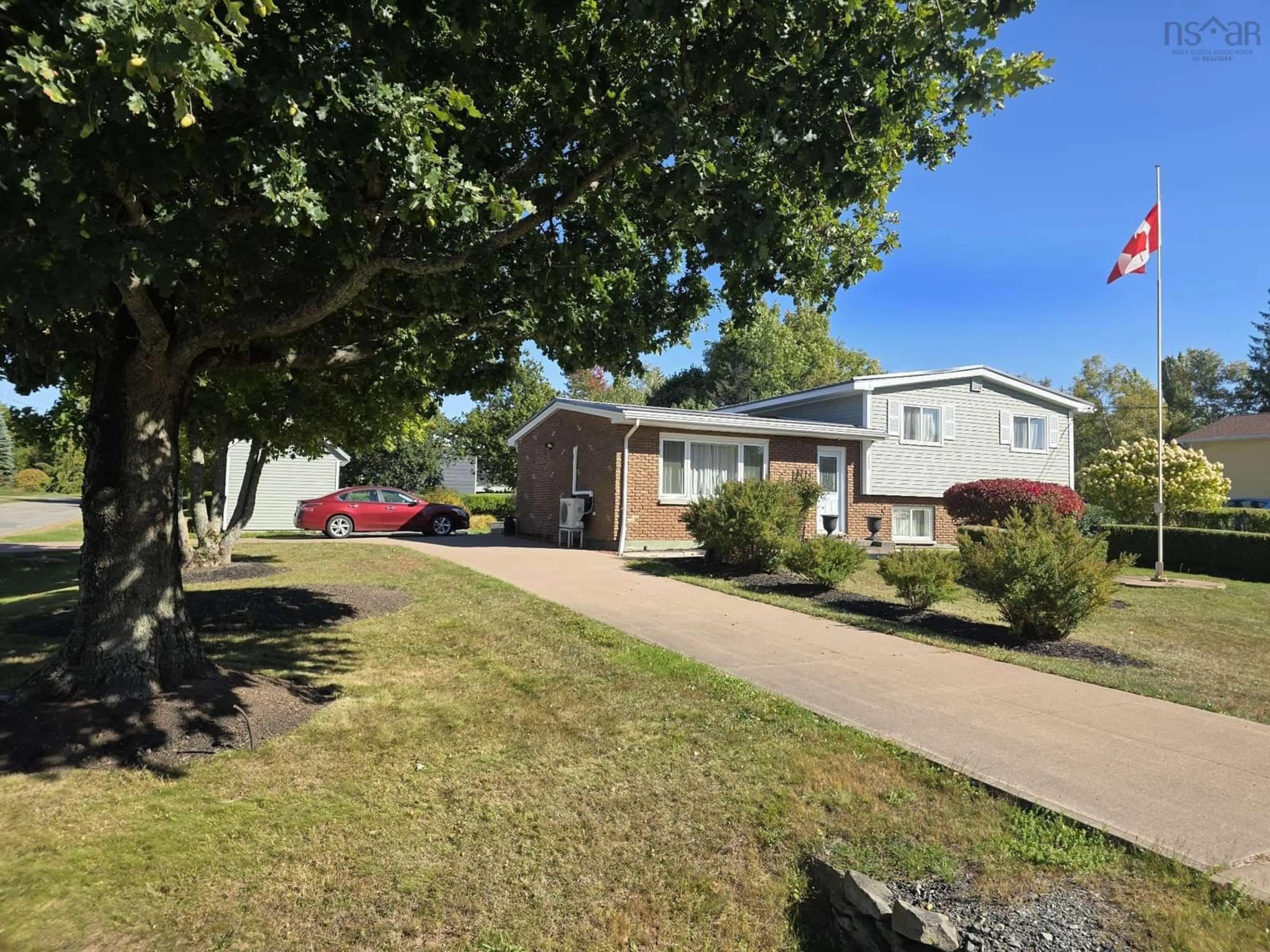 Home with vinyl exterior material, street for 212 Patterson St, Pictou Nova Scotia B0K 1H0