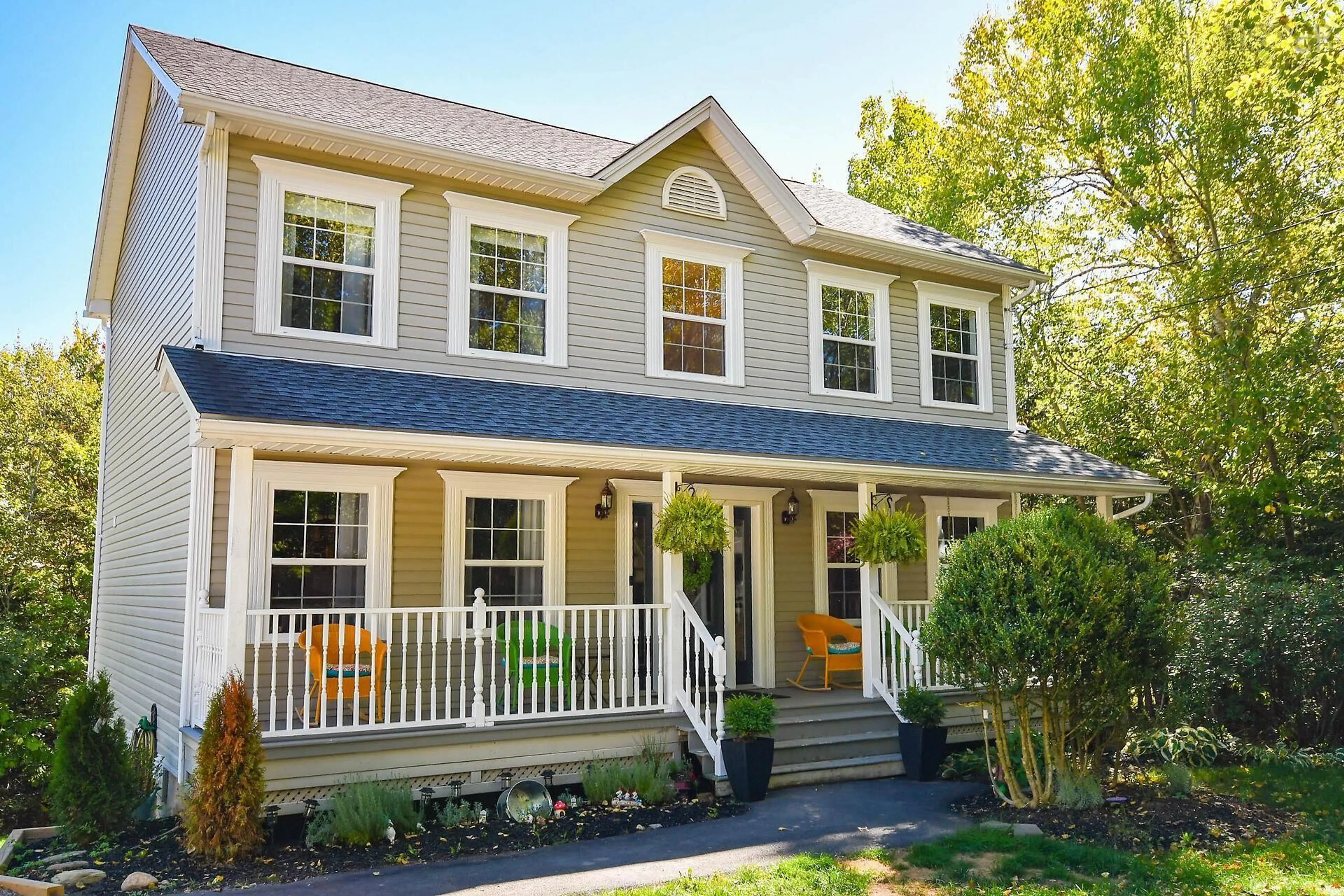 Home with vinyl exterior material, street for 53 Rivendale Dr, Beaver Bank Nova Scotia B4G 1B6