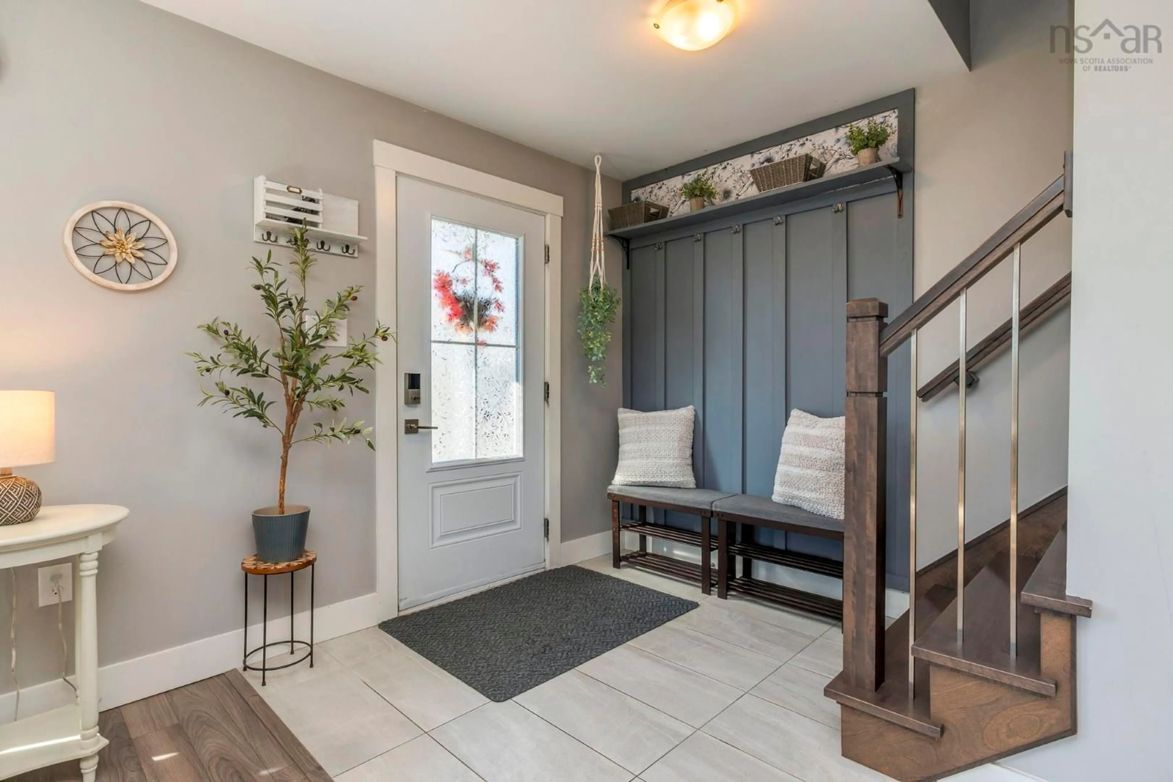 Indoor entryway for 58 Onyx Cres, Halifax Nova Scotia B3P 0H6