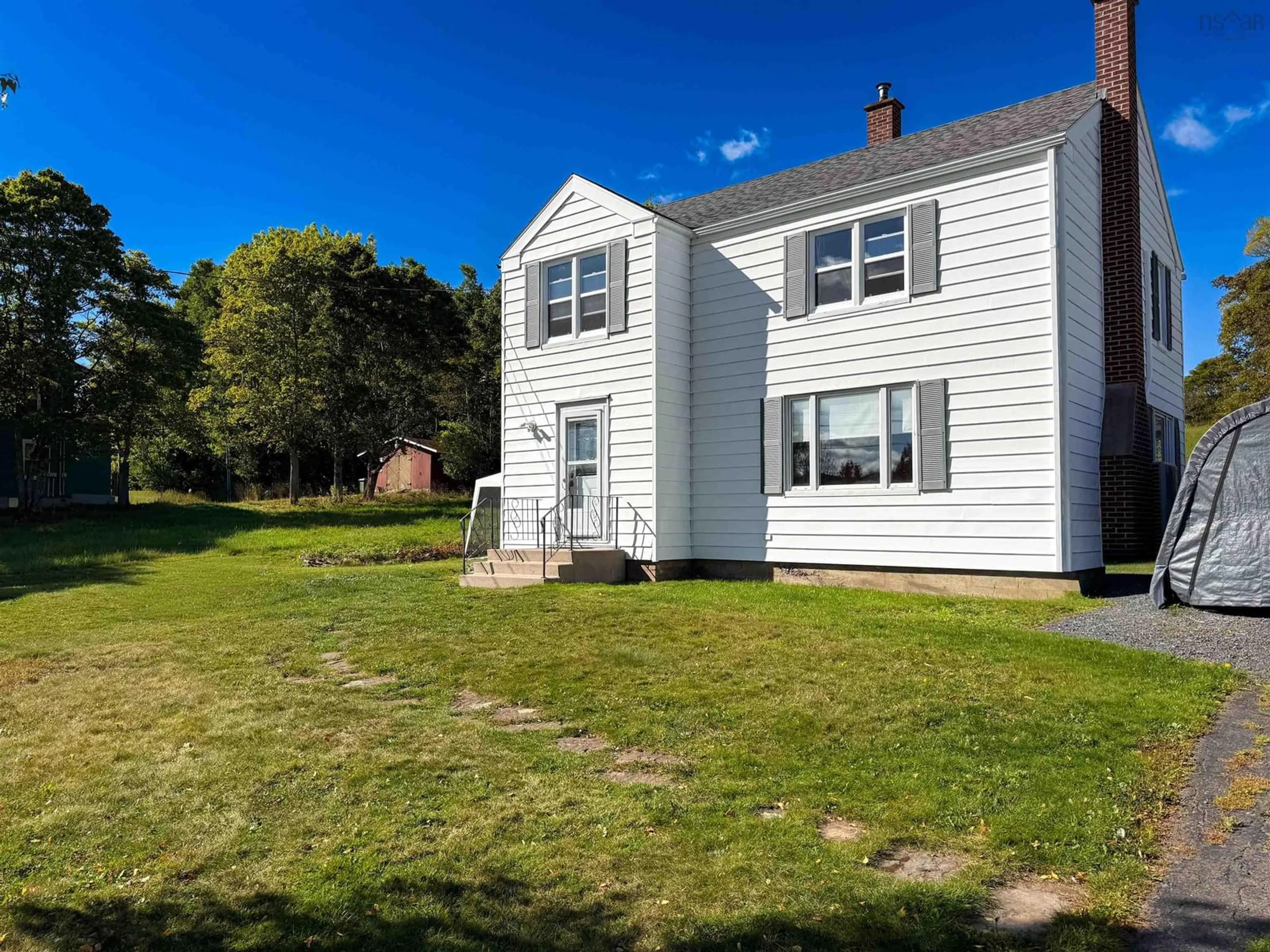 A pic from outside/outdoor area/front of a property/back of a property/a pic from drone, unknown for 6297 Stellarton Trafalgar Rd, Riverton Nova Scotia B0K 1S0
