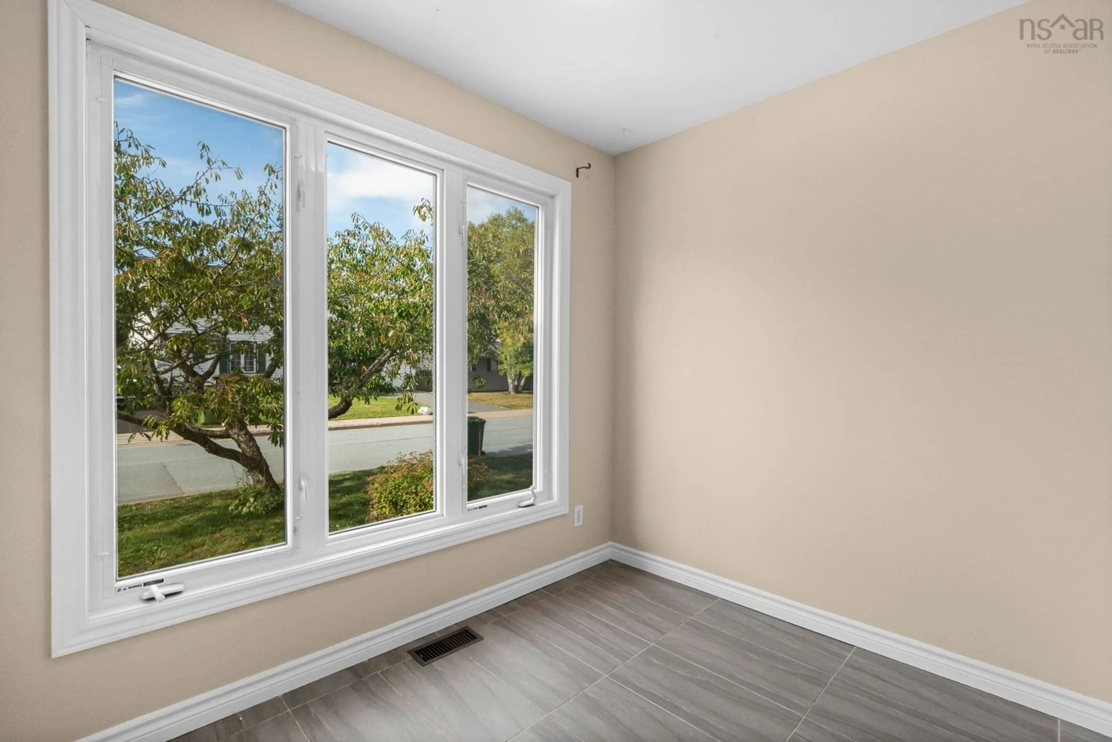 A pic of a room for 65 Prince St, Lower Sackville Nova Scotia B4C 1L2