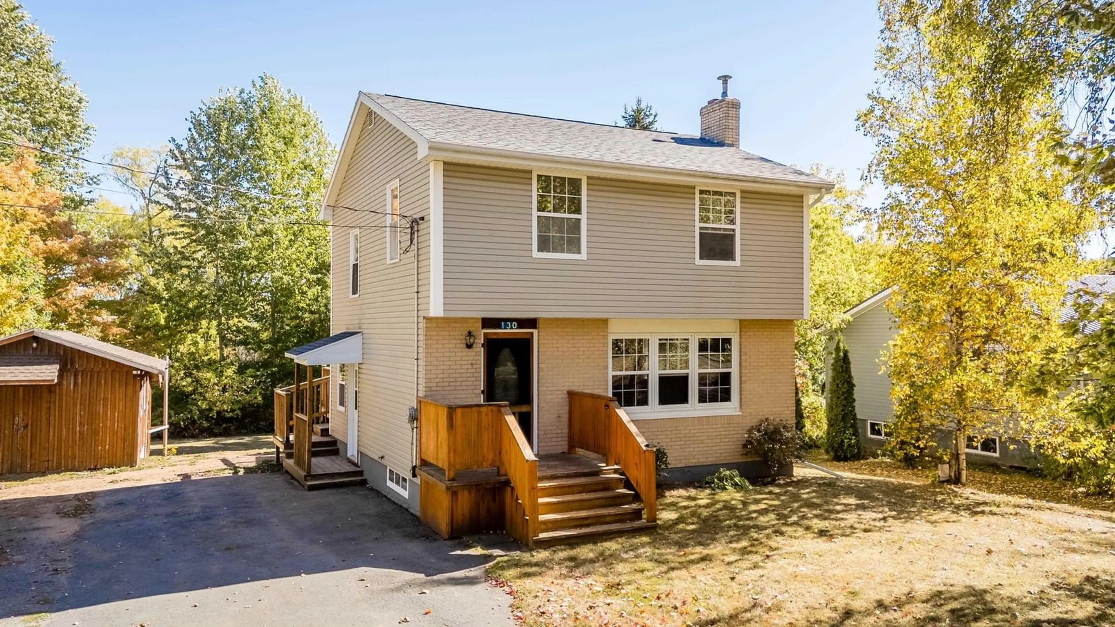 Home with vinyl exterior material, street for 130 Foster St, Berwick Nova Scotia B0P 1E0