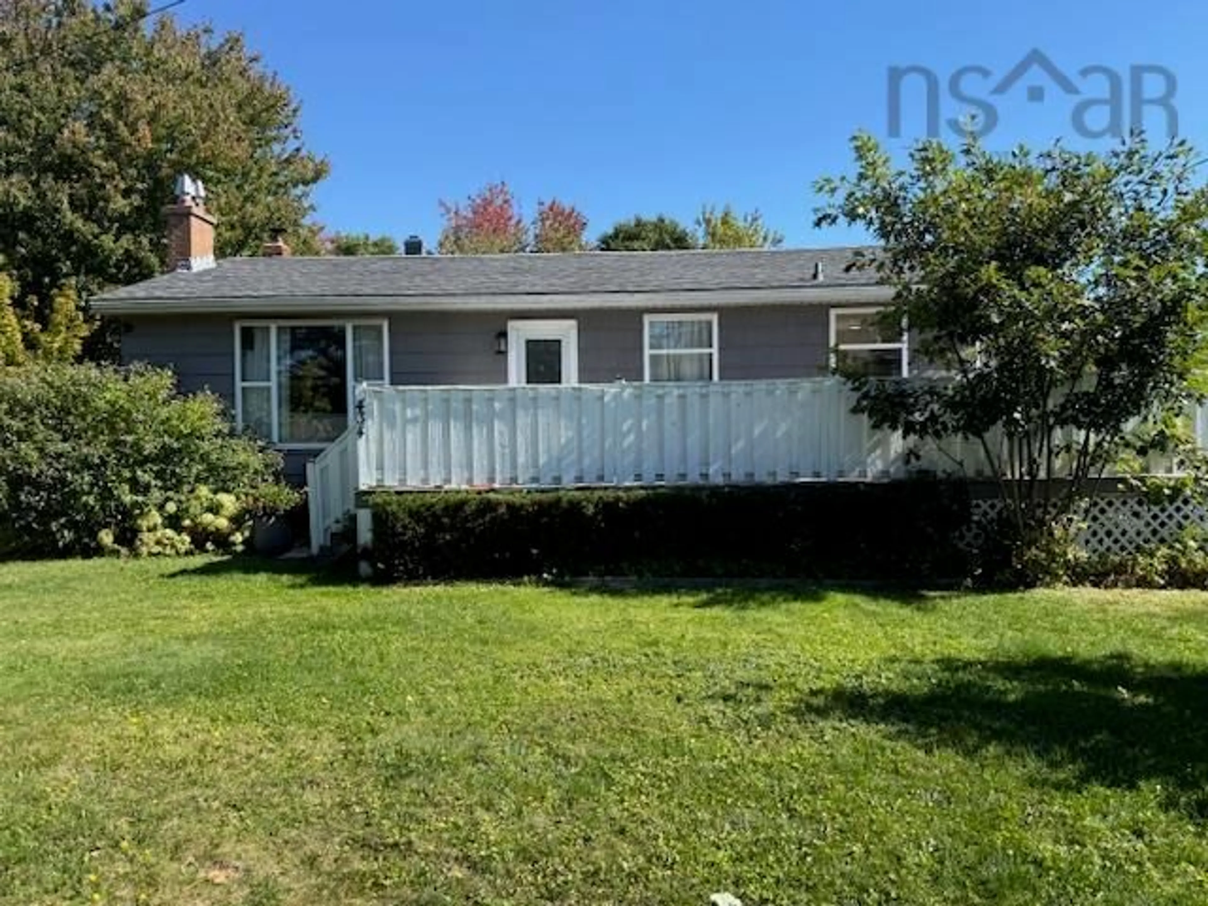 Home with vinyl exterior material, street for 434 Waverley Rd, Dartmouth Nova Scotia B2X 2G2