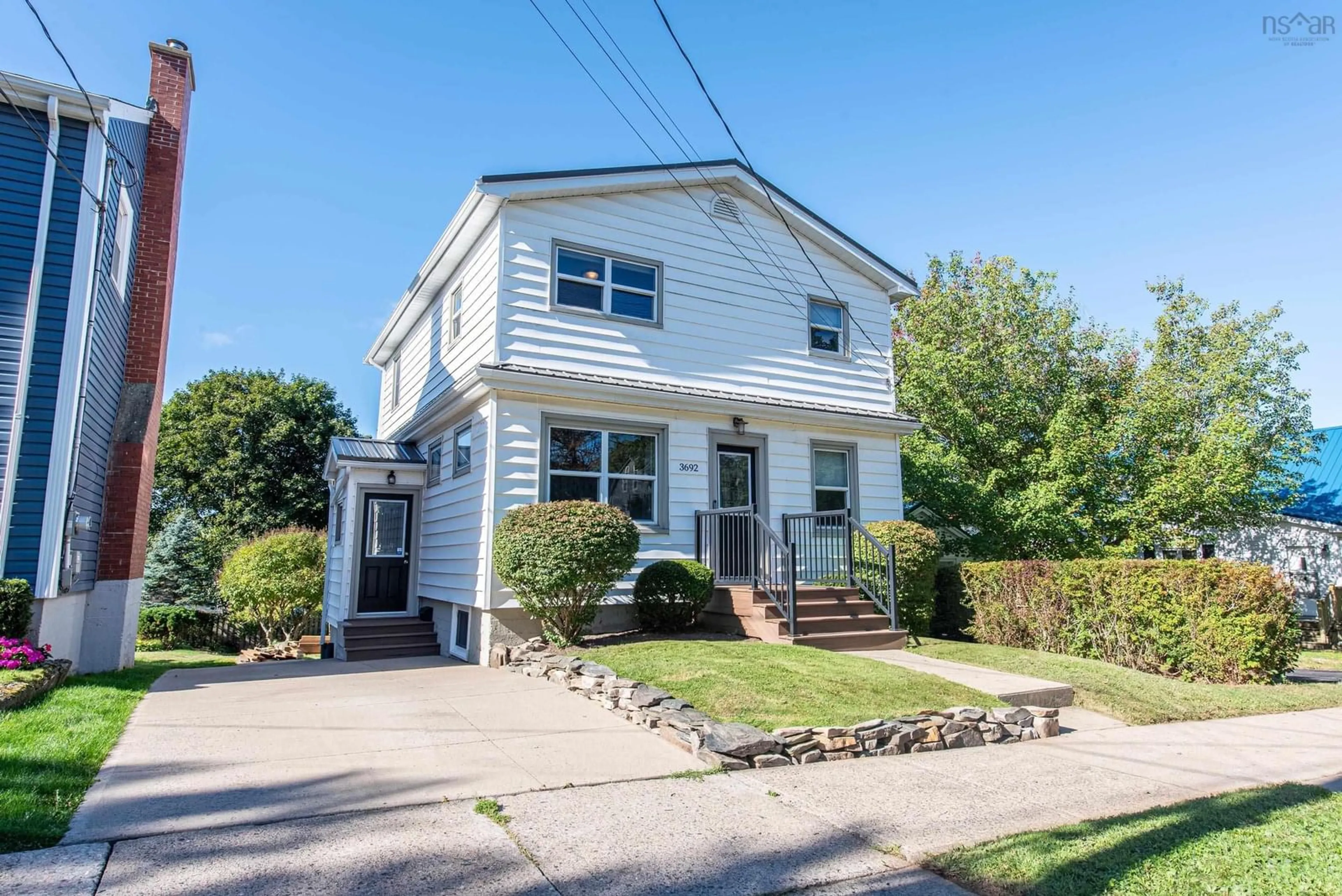 Home with vinyl exterior material, street for 3692 Basinview Dr, Halifax Nova Scotia B3K 4Z8