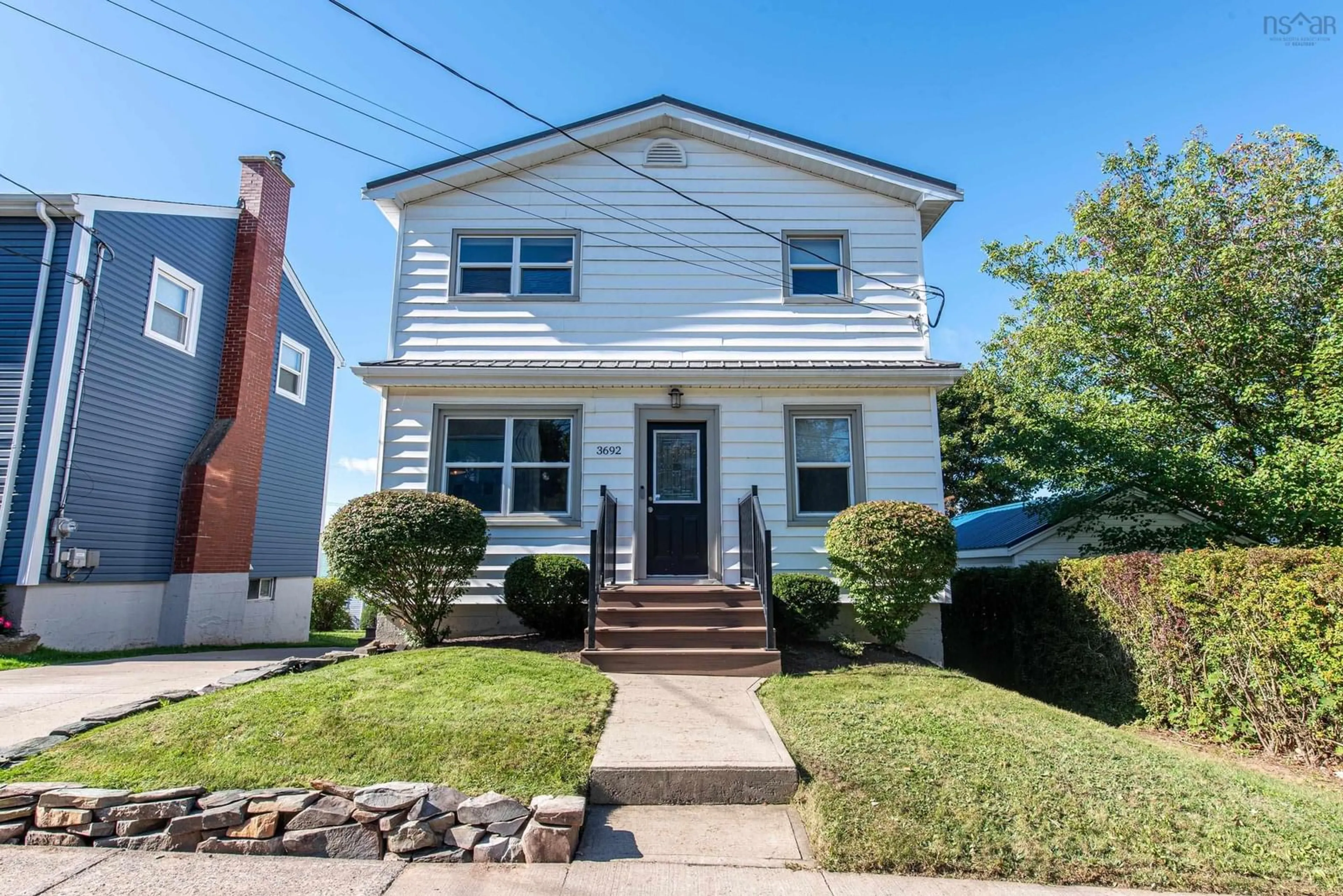 Home with vinyl exterior material, street for 3692 Basinview Dr, Halifax Nova Scotia B3K 4Z8
