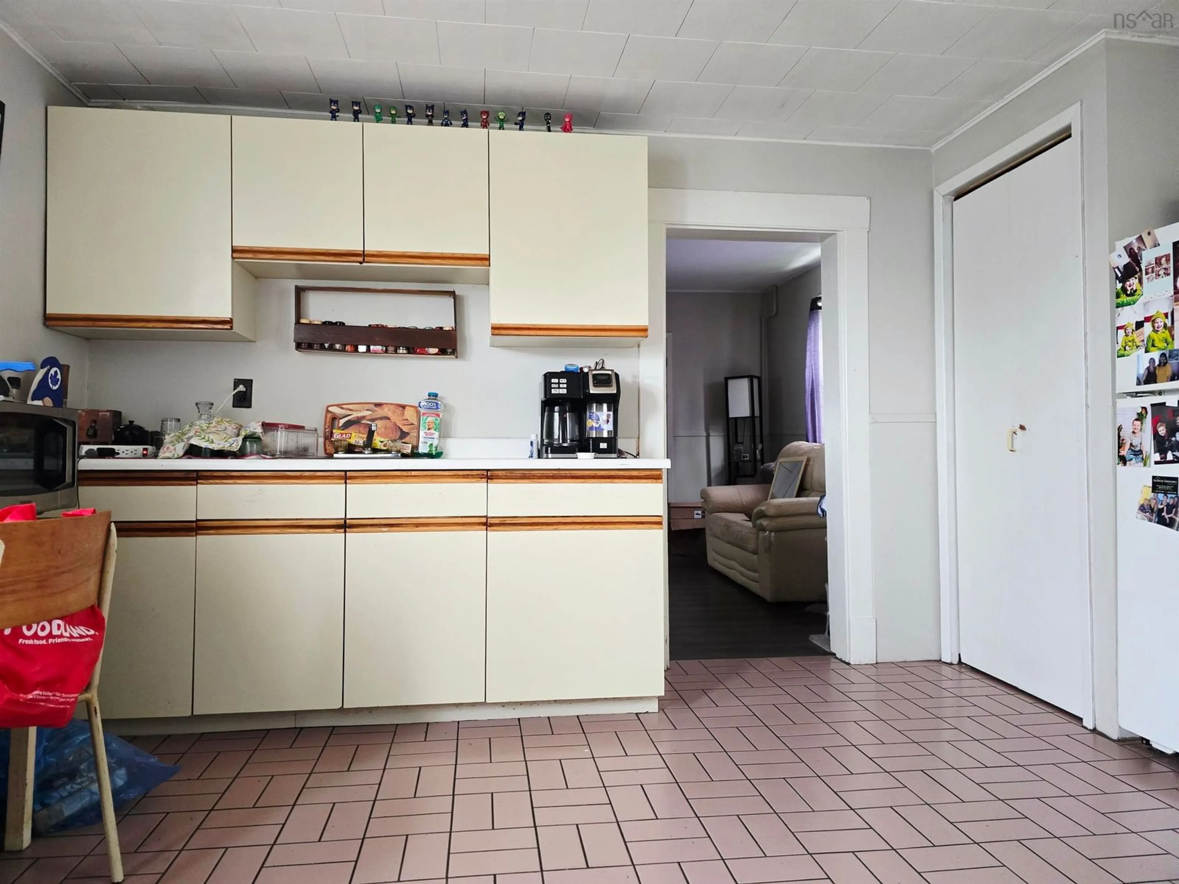 Standard kitchen, unknown for 2096 Diamond St, Westville Nova Scotia B0K 2A0