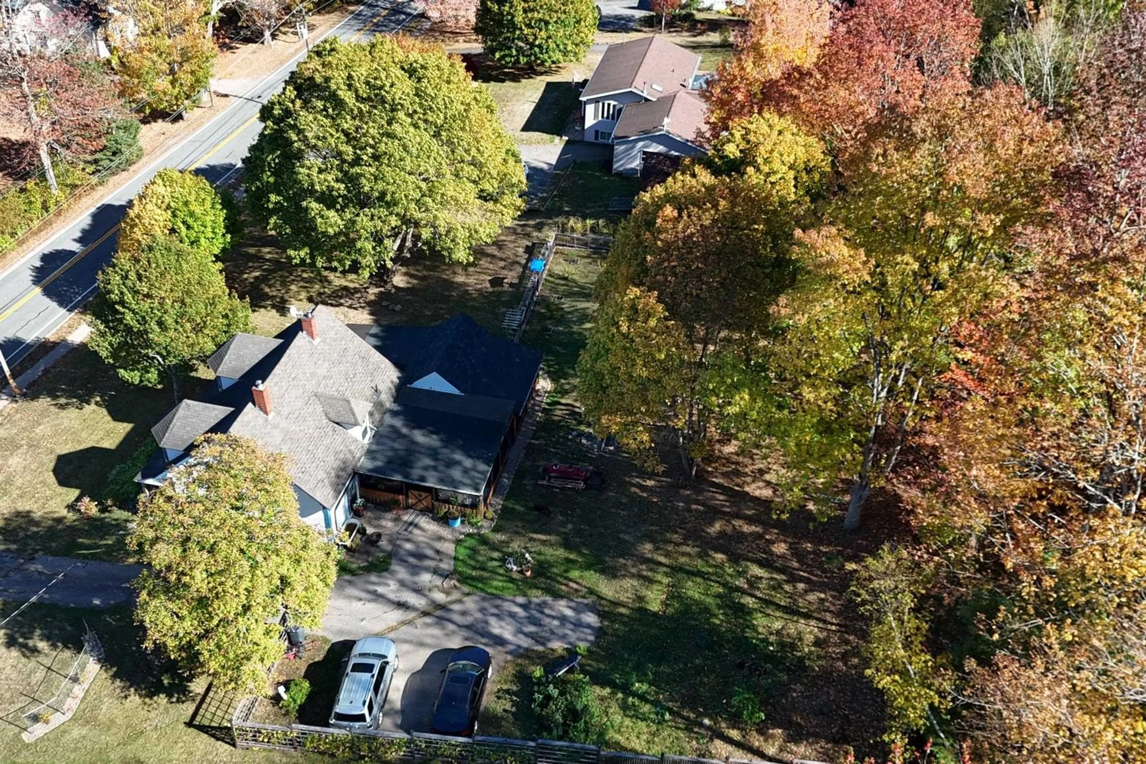 A pic from outside/outdoor area/front of a property/back of a property/a pic from drone, street for 314 Carleton Rd, Lawrencetown Nova Scotia B0S 1M0