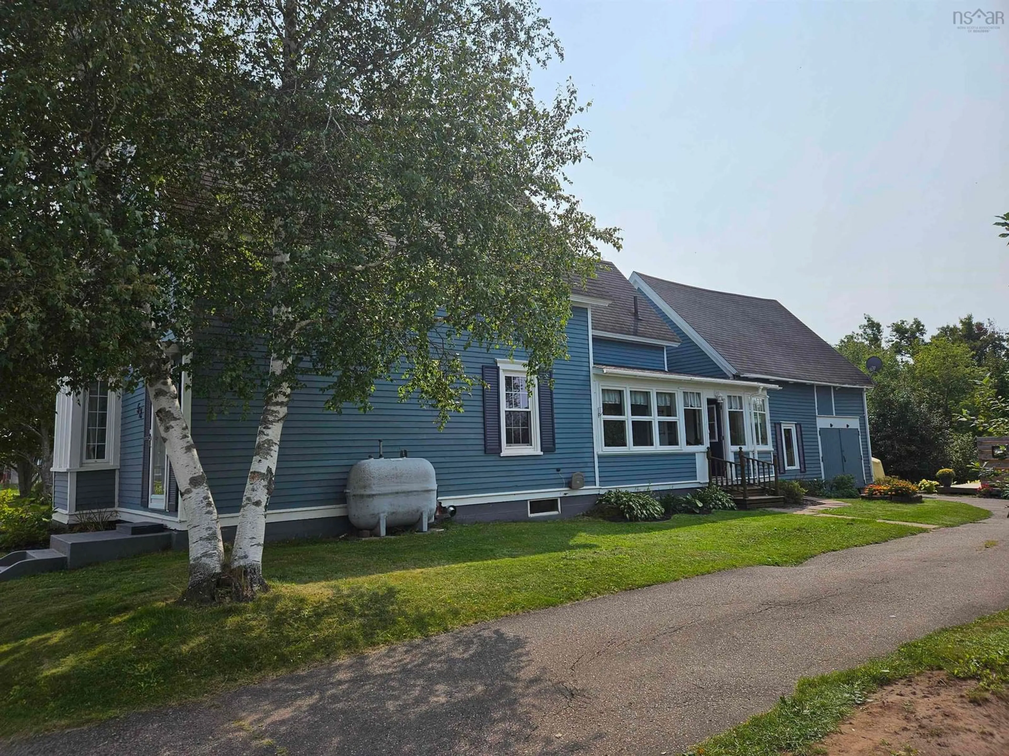 A pic from outside/outdoor area/front of a property/back of a property/a pic from drone, street for 52 Ellis St, Oxford Nova Scotia B0M 1P0