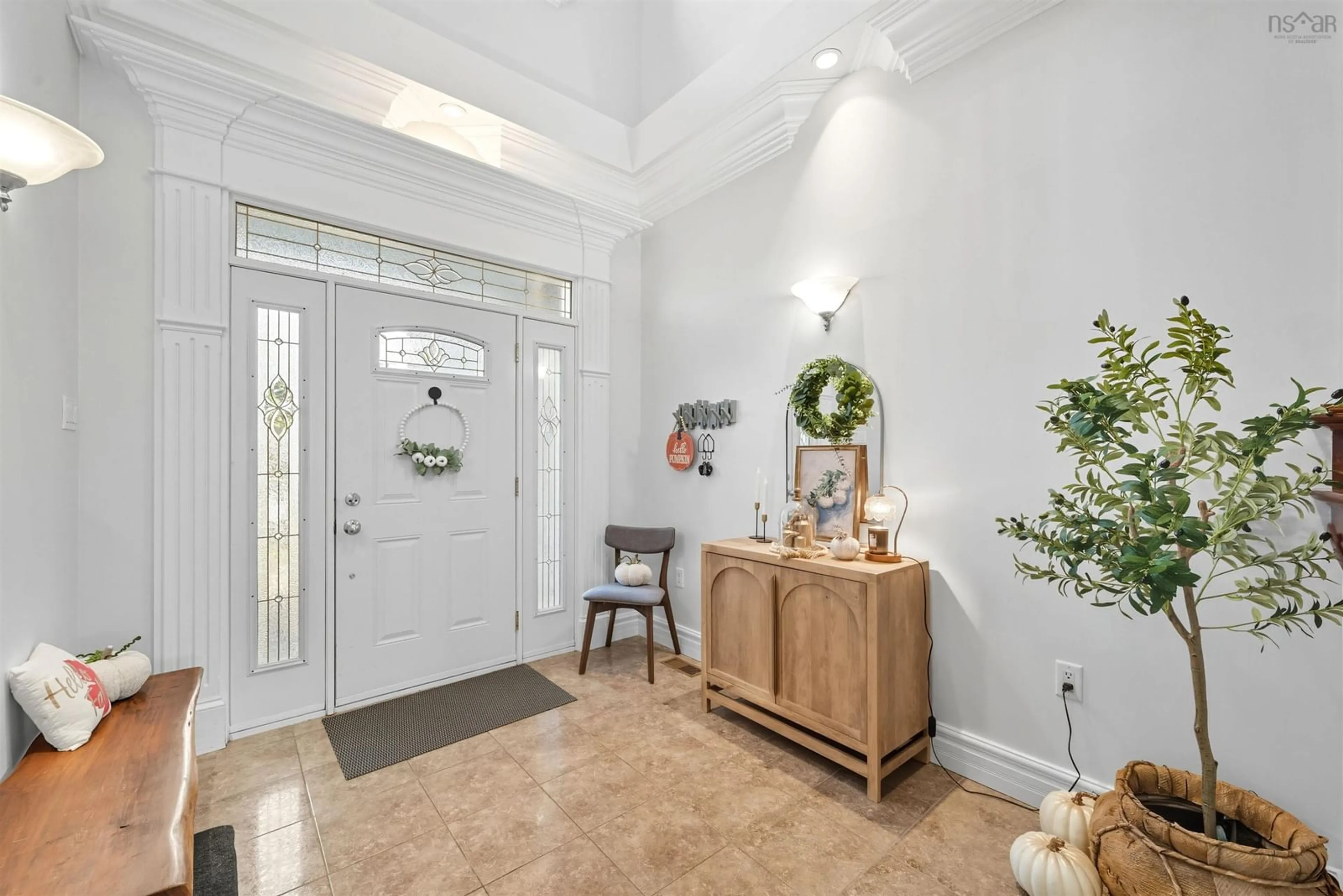 Indoor entryway for 158 Pinewood Cres, Cole Harbour Nova Scotia B2V 2P9