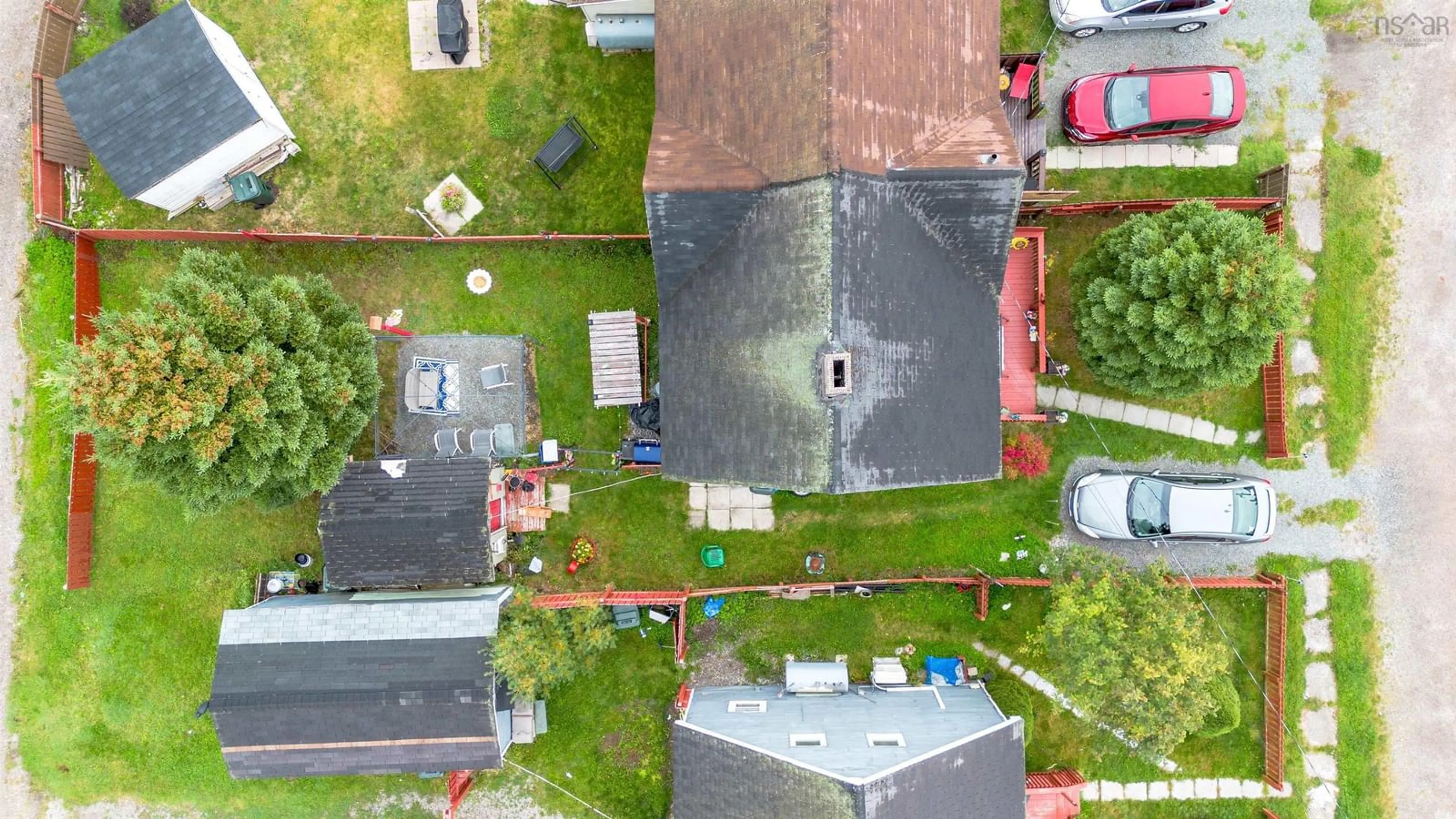 A pic from outside/outdoor area/front of a property/back of a property/a pic from drone, street for 133 Dorchester St, Glace Bay Nova Scotia B1A 3P2