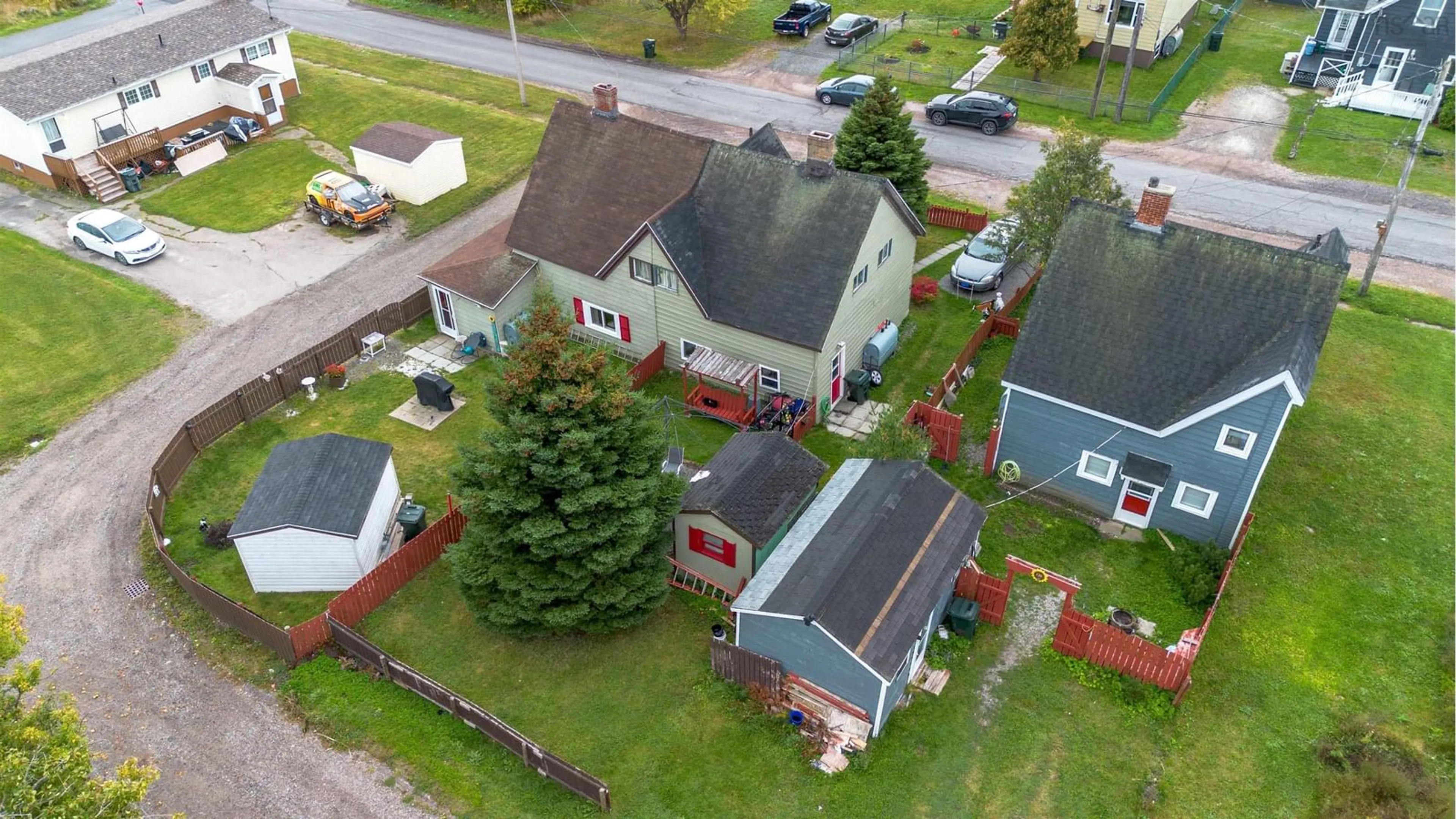 A pic from outside/outdoor area/front of a property/back of a property/a pic from drone, street for 133 Dorchester St, Glace Bay Nova Scotia B1A 3P2