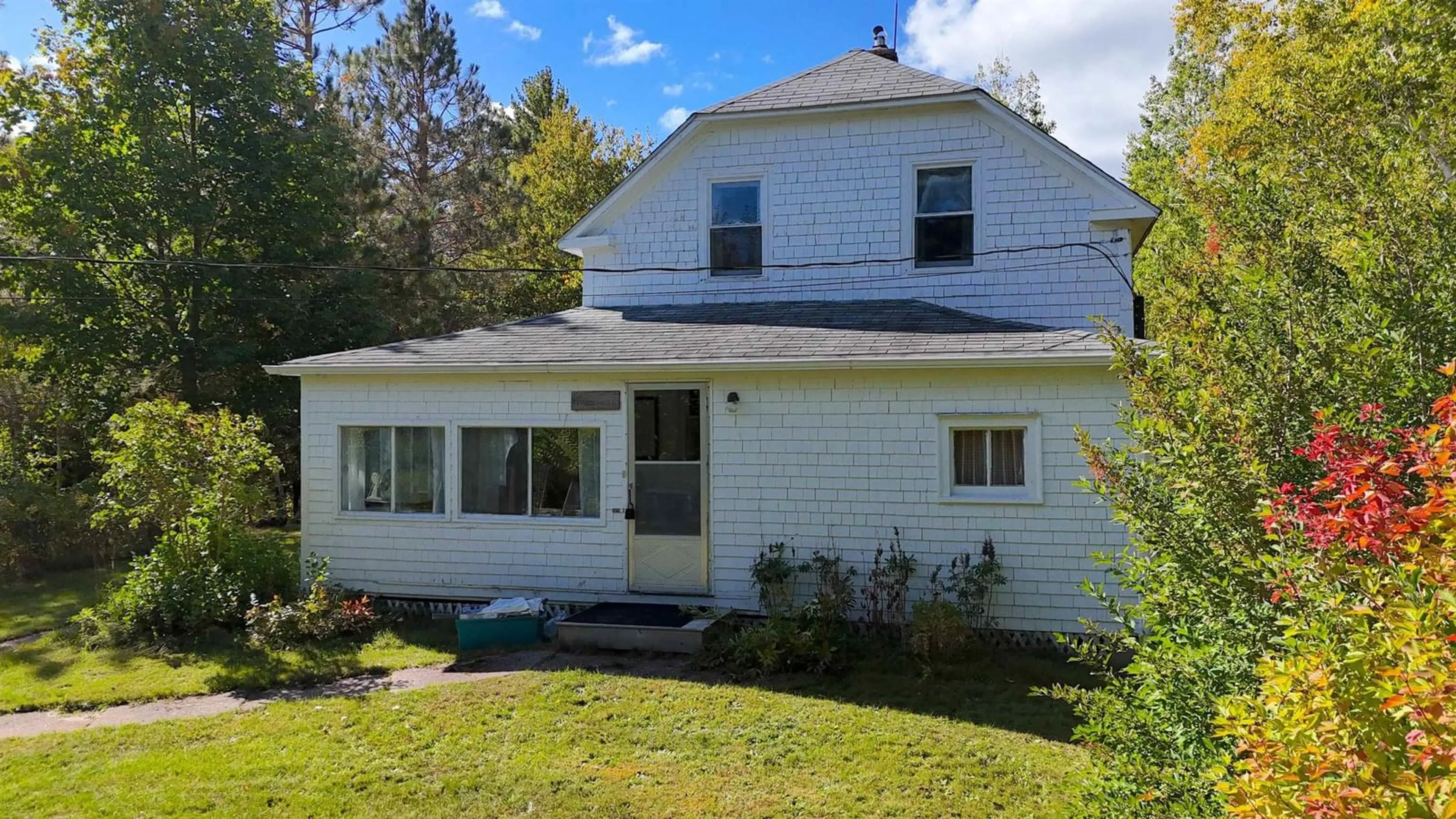 Home with vinyl exterior material, street for 30016 Cabot Trail, South Harbour Nova Scotia B0C 1G0