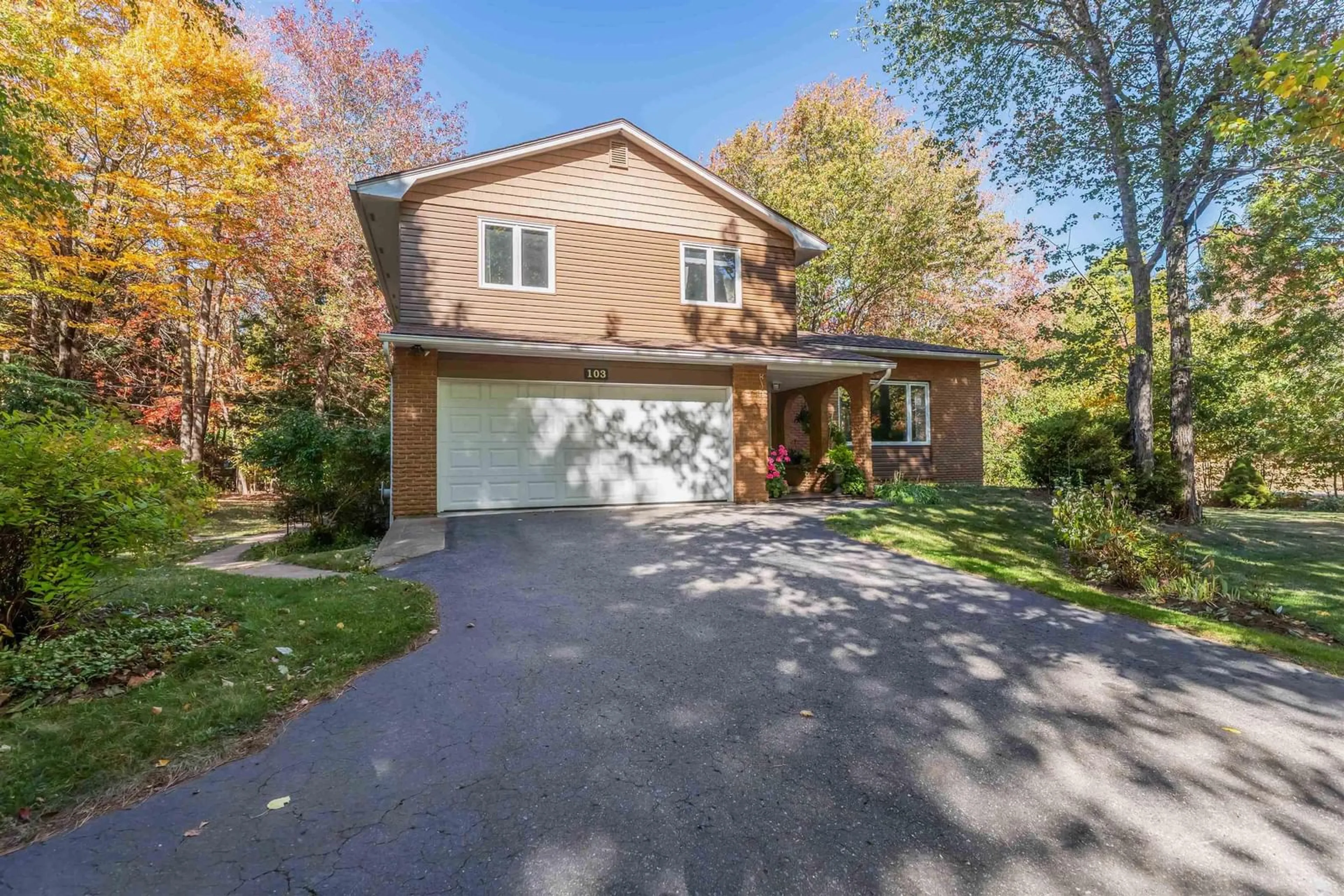 Home with brick exterior material, street for 103 Elizabeth Dr  Ns B4n 0k2, Kentville Nova Scotia B4N 0K2