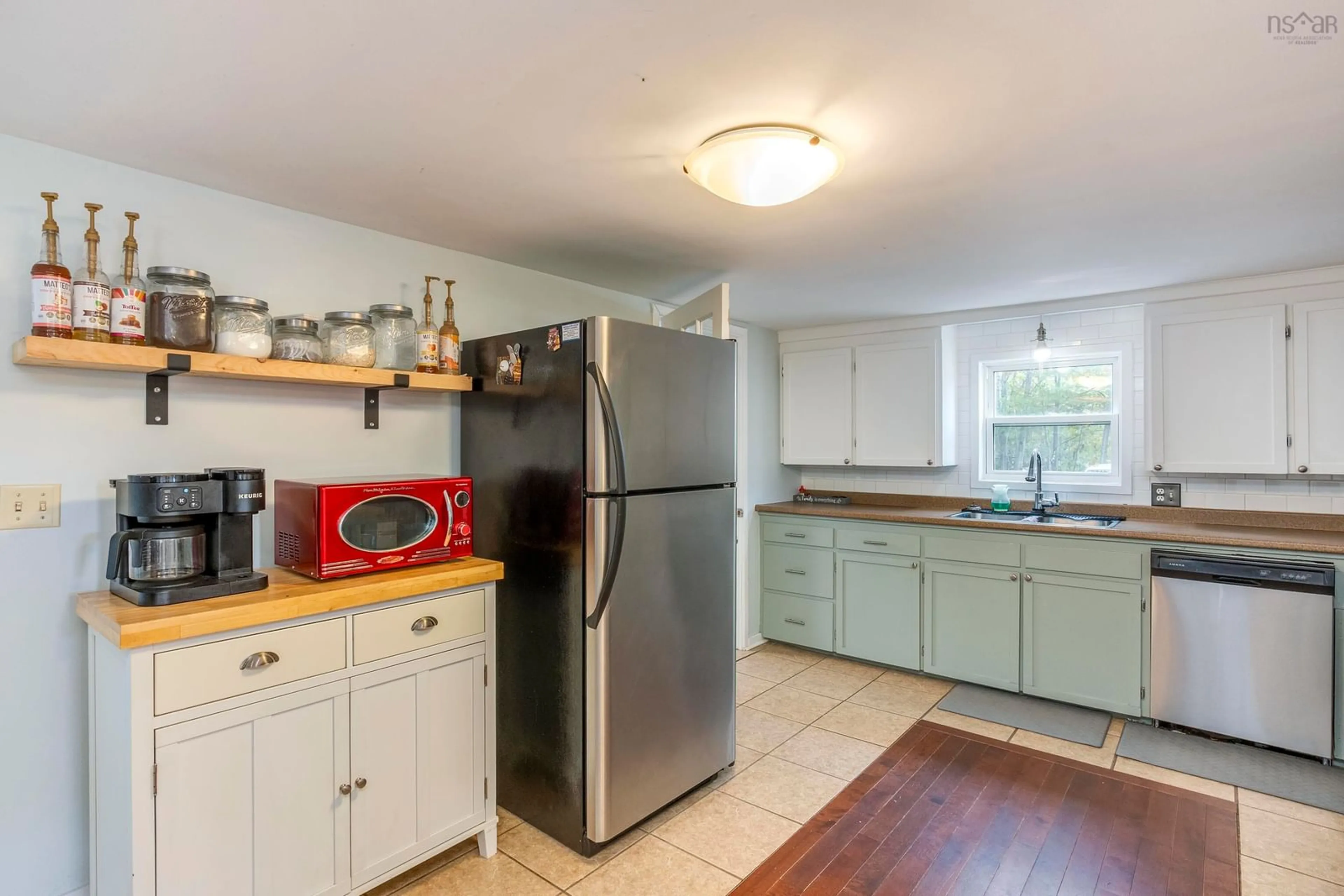 Standard kitchen, unknown for 4168 Highway 1 Hwy, South Berwick Nova Scotia B0S 1E0