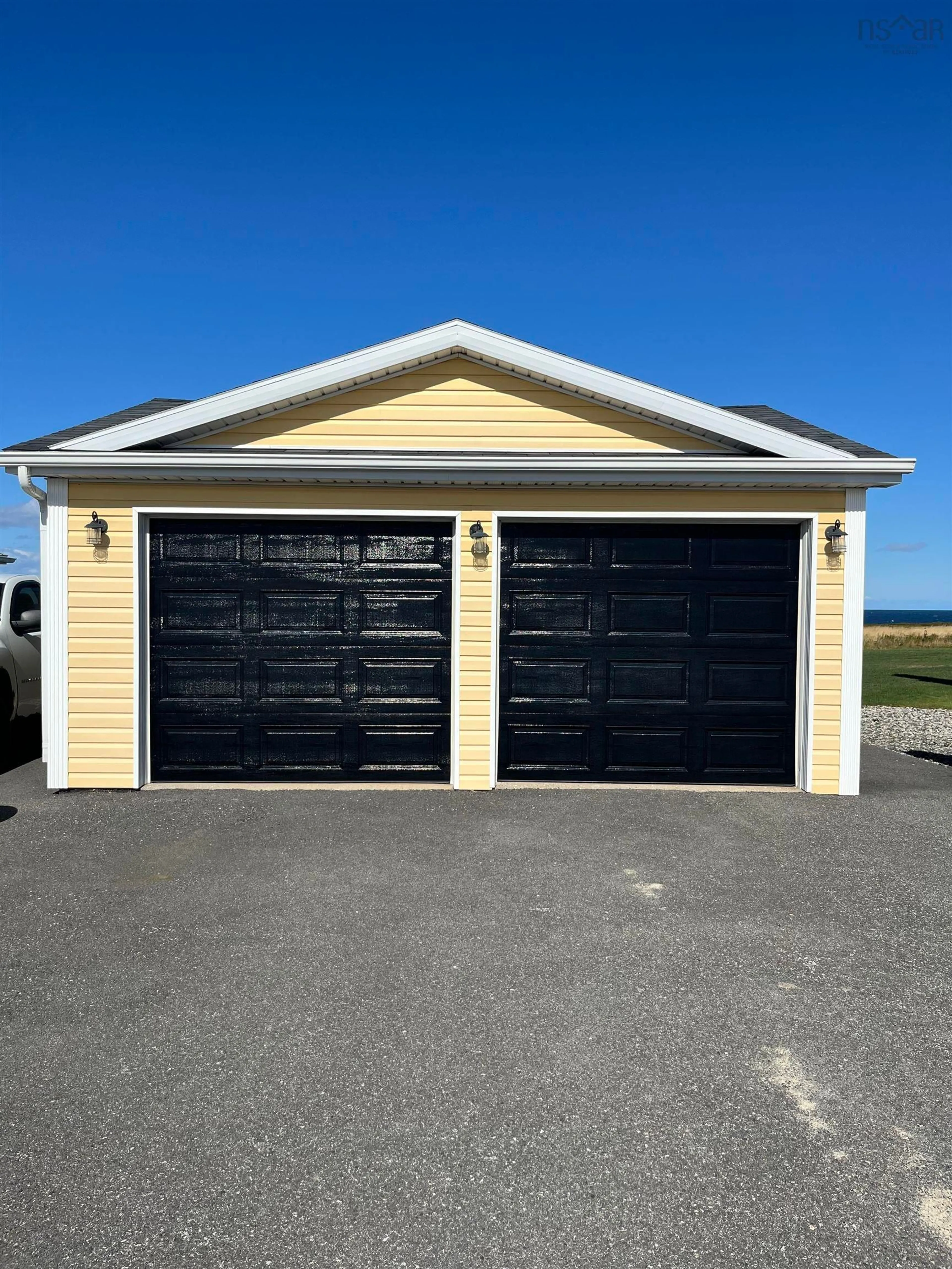 Indoor garage for 9 Khalsa Dr, Glace Bay Nova Scotia B1A 5Z1