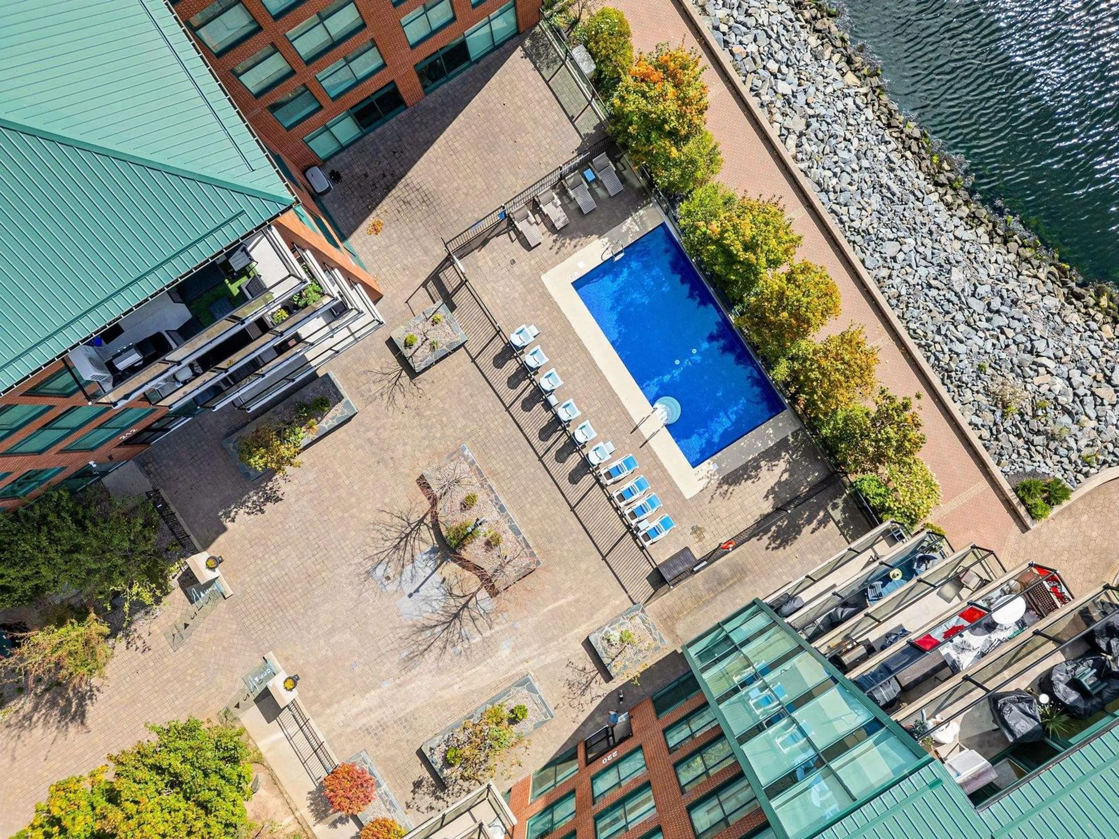 A pic from outside/outdoor area/front of a property/back of a property/a pic from drone, city buildings view from balcony for 220 Waterfront Dr #305, Bedford Nova Scotia B4A 0H3