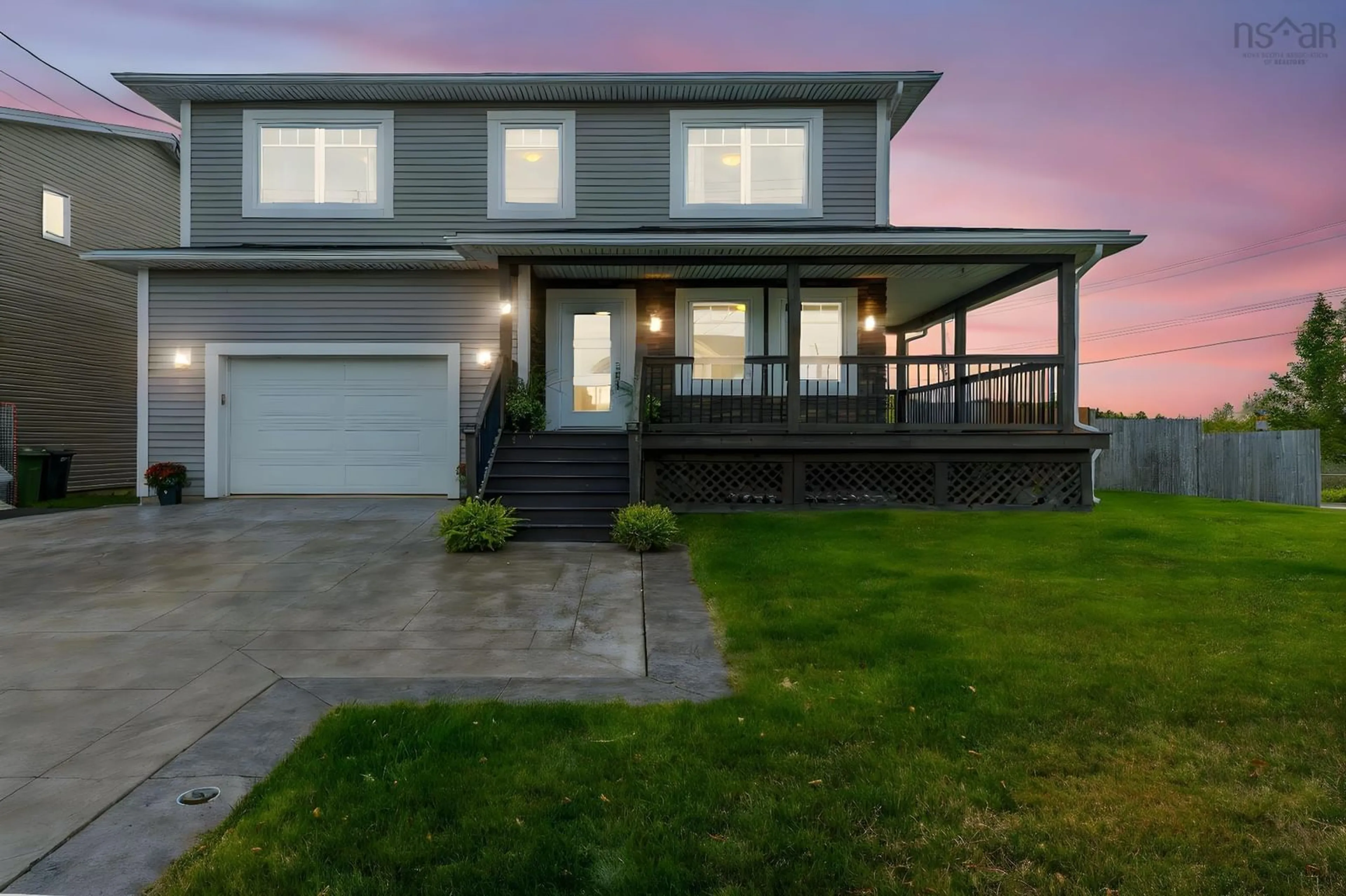 Home with vinyl exterior material, unknown for 5 Barnsley Crt, Middle Sackville Nova Scotia B4E 0H3
