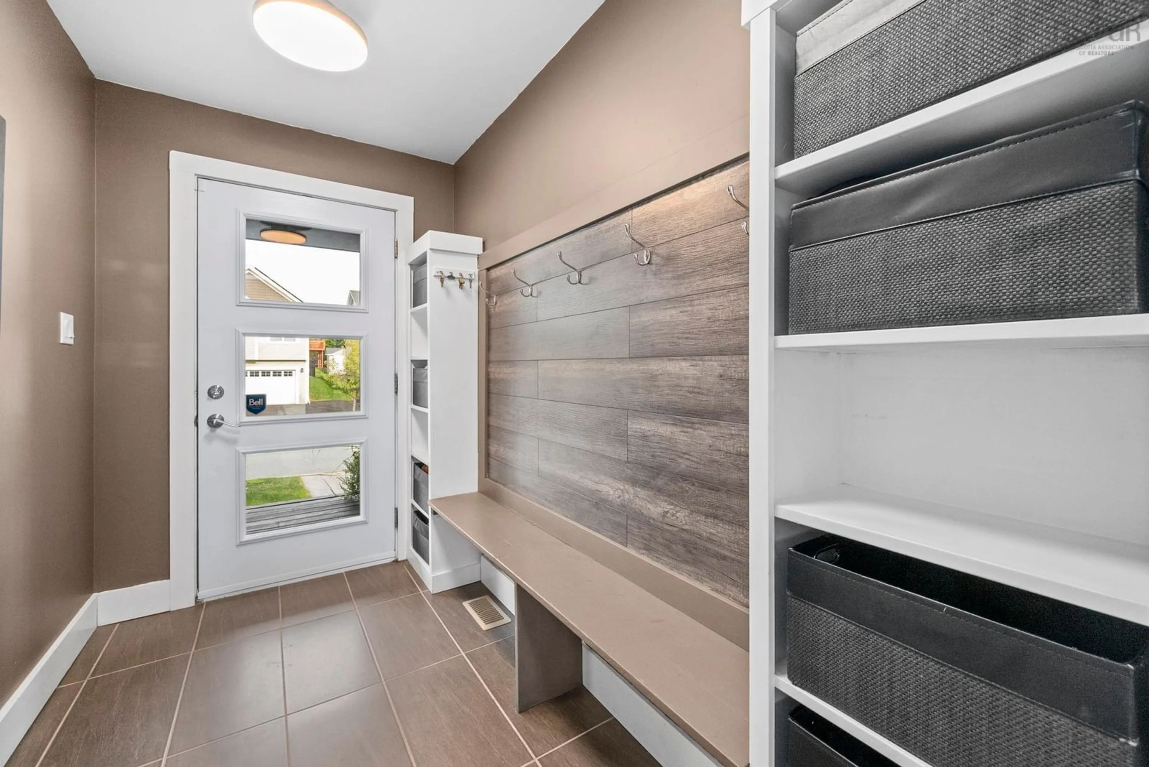 Indoor entryway for 5 Barnsley Crt, Middle Sackville Nova Scotia B4E 0H3