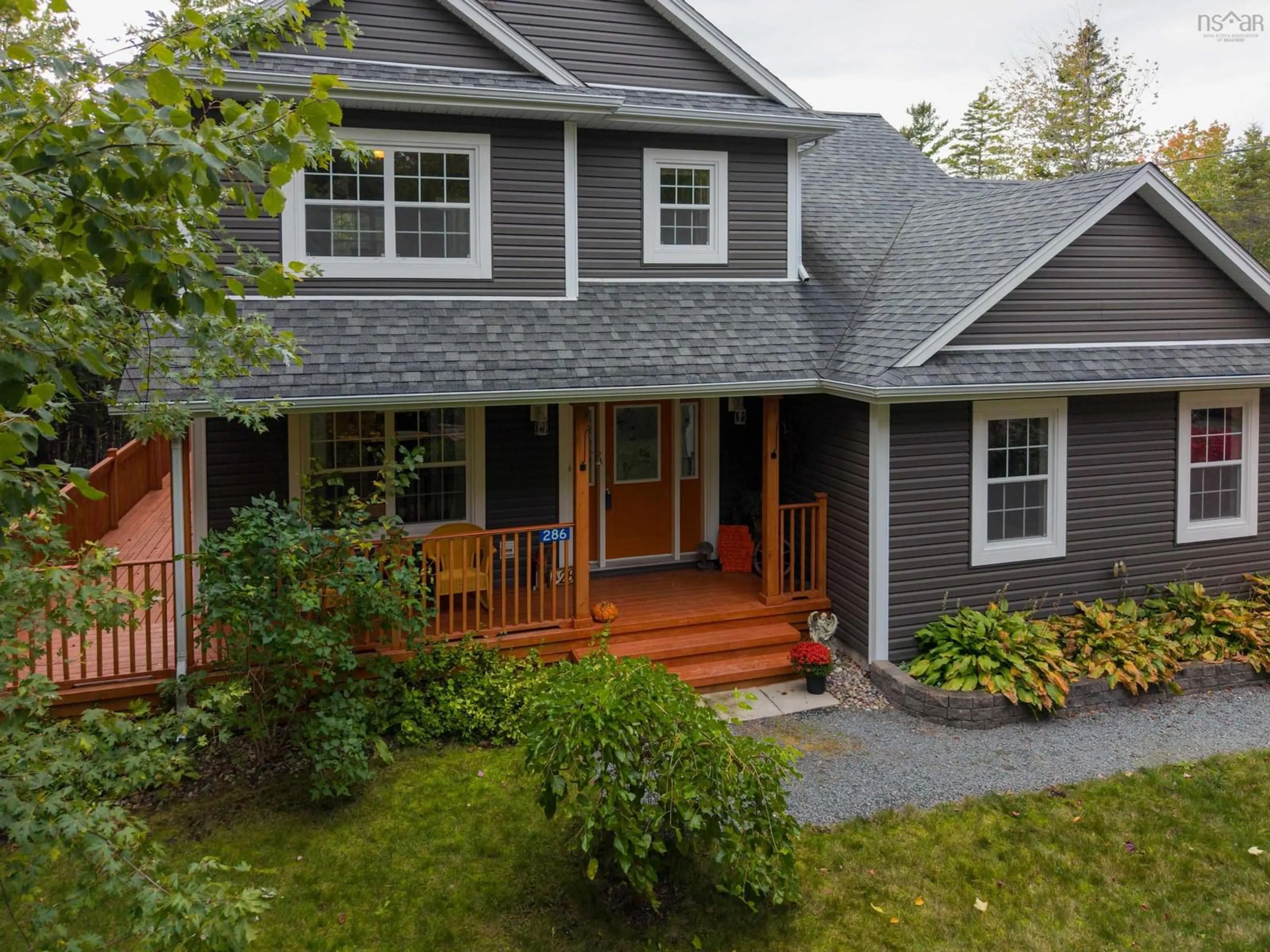 Home with vinyl exterior material, street for 286 Clivedon Crt, Fall River Nova Scotia B2T 0L4