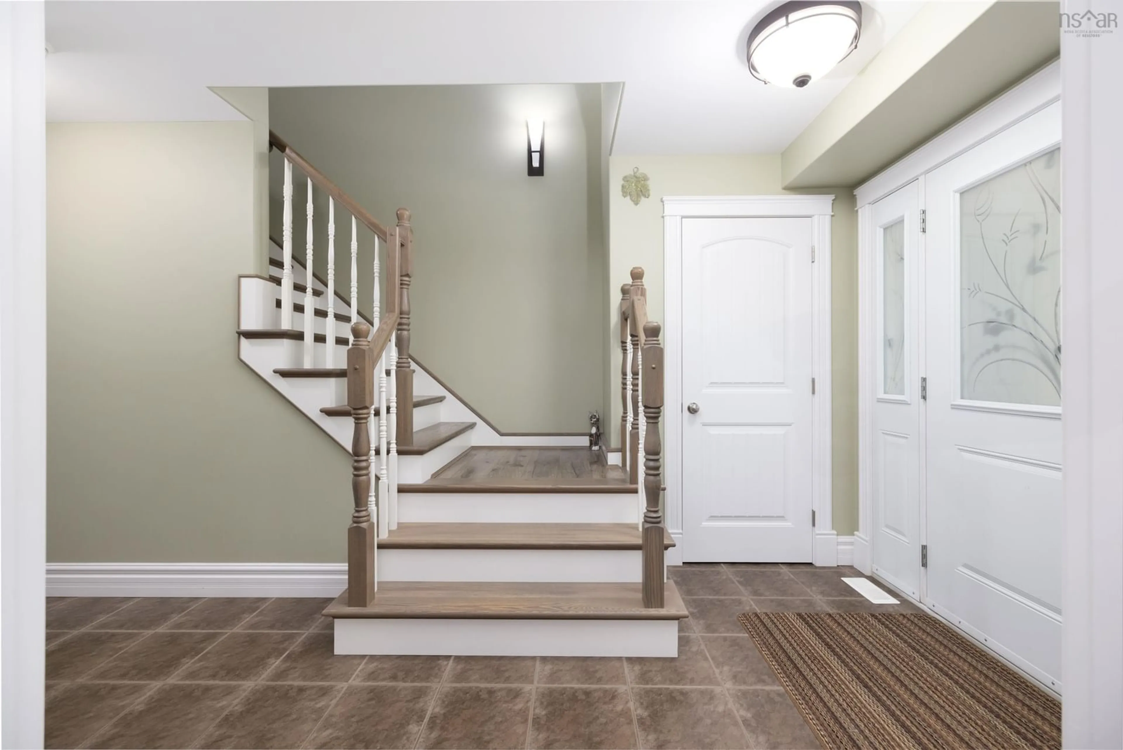 Indoor entryway for 286 Clivedon Crt, Fall River Nova Scotia B2T 0L4