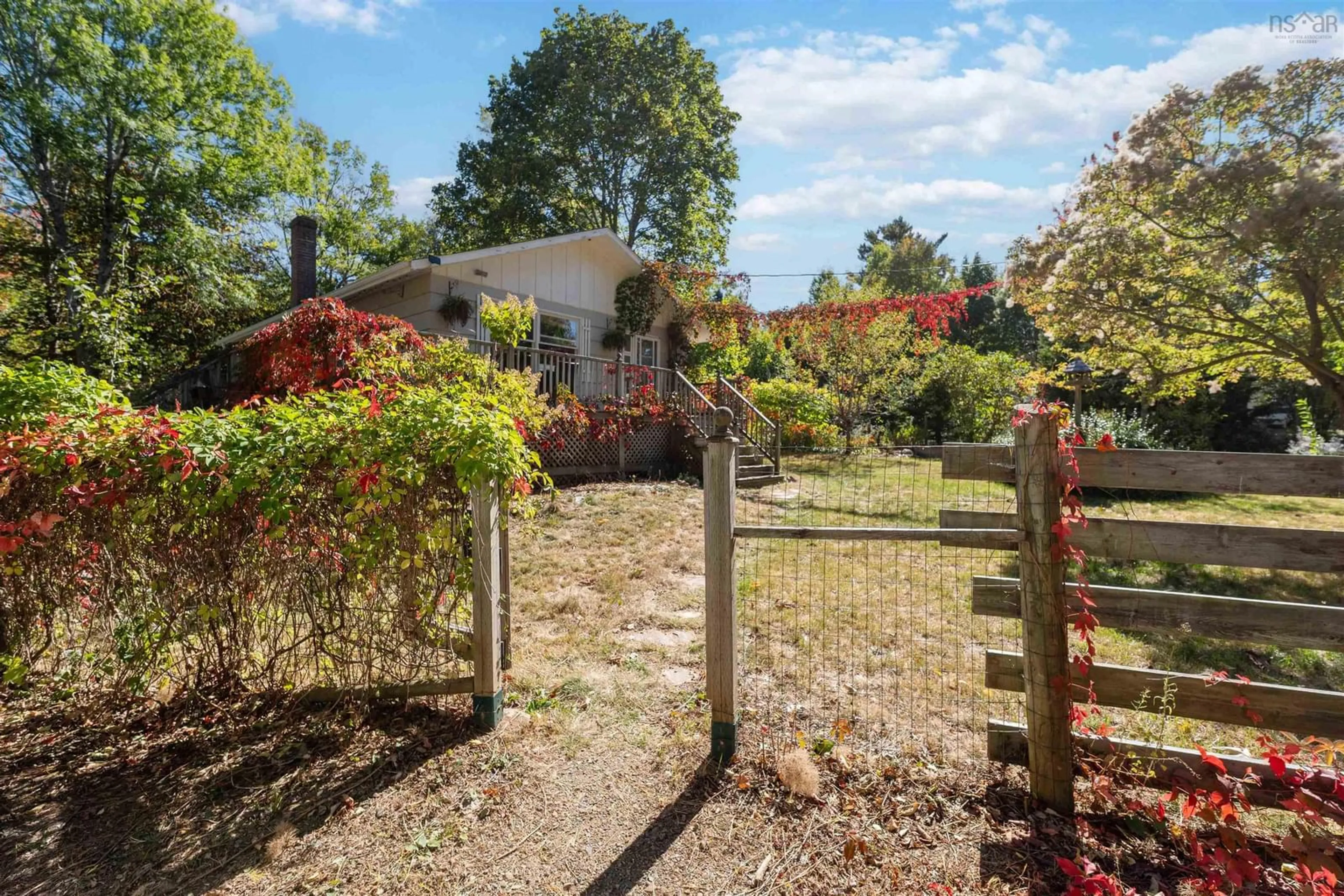 A pic from outside/outdoor area/front of a property/back of a property/a pic from drone, unknown for 71 Dow Rd, New Minas Nova Scotia B4N 3R4