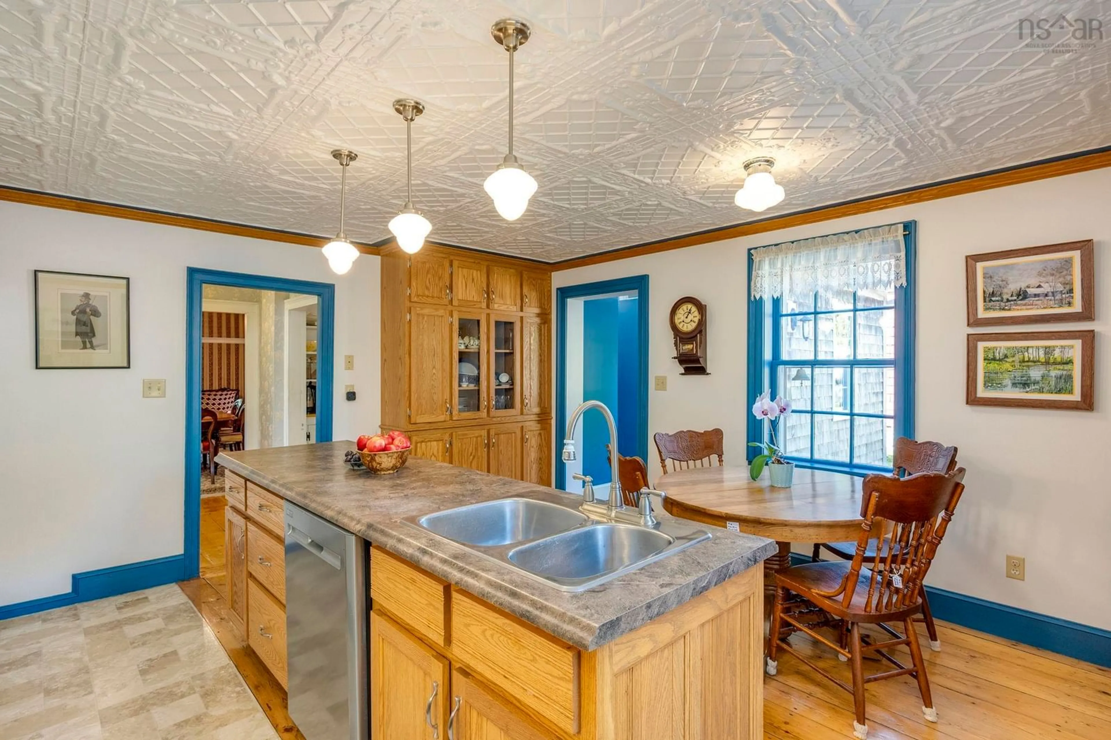 Open concept kitchen, ceramic/tile floor for 5315 Granville Rd, Granville Ferry Nova Scotia B0S 1A0