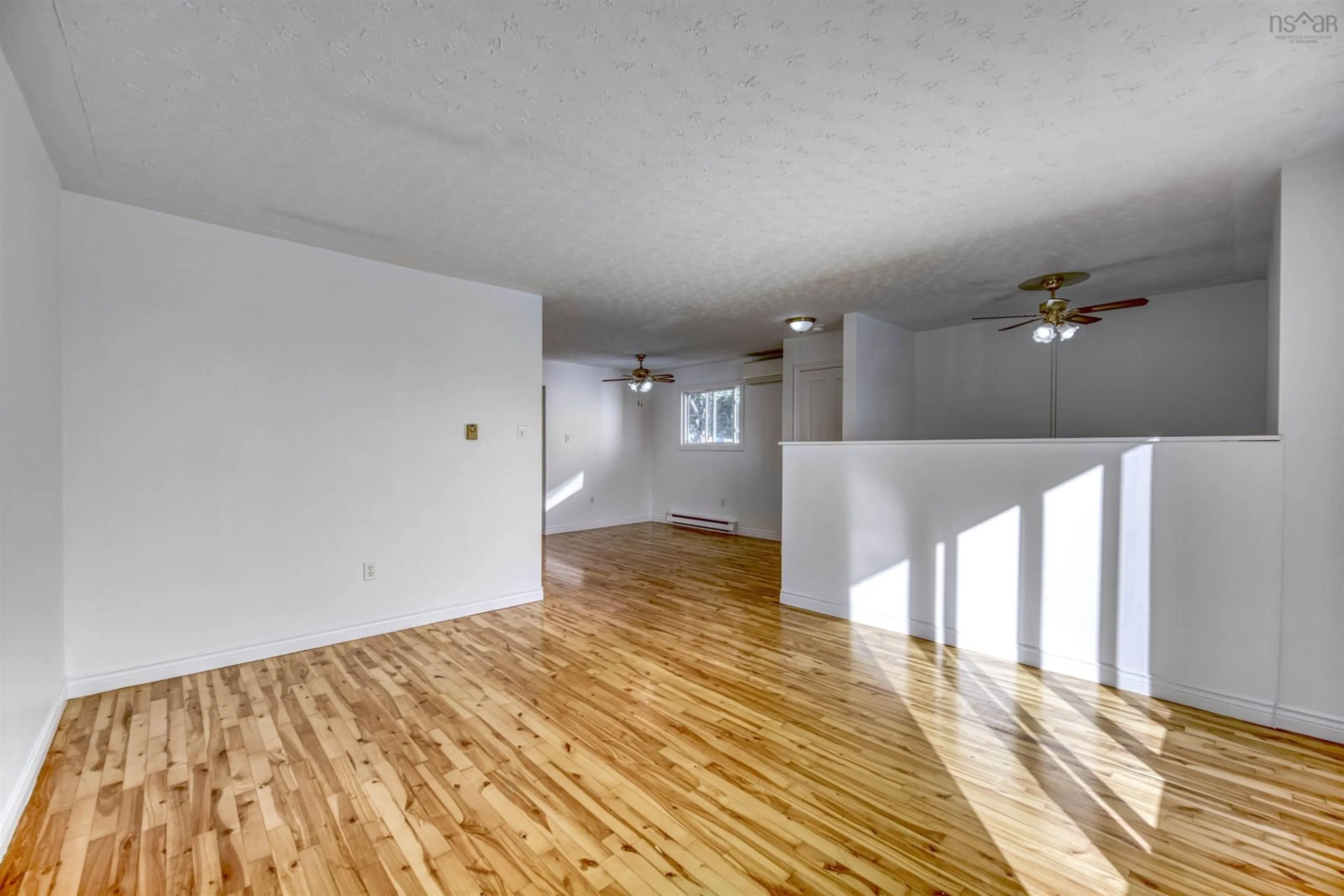 A pic of a room for 60 Cranberry Cres, Dartmouth Nova Scotia B2W 5A9