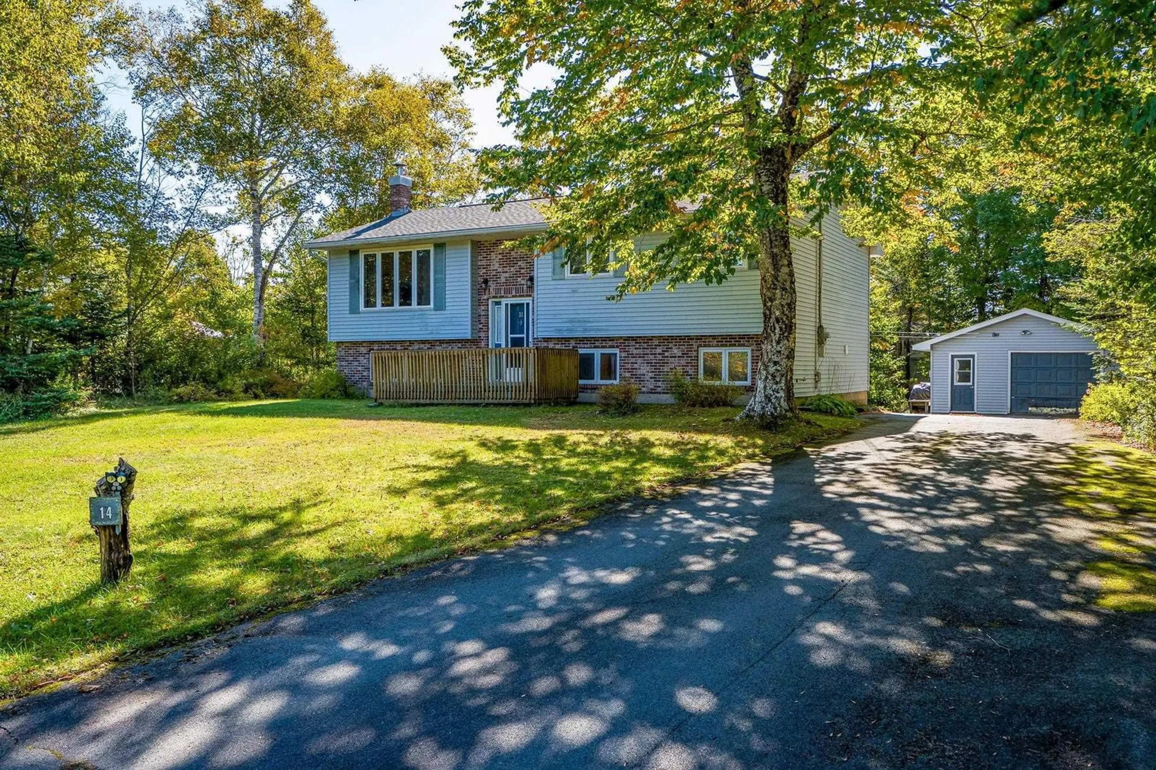 Home with vinyl exterior material, unknown for 14 Brian Andrew St, Lake Echo Nova Scotia B3E 1M4