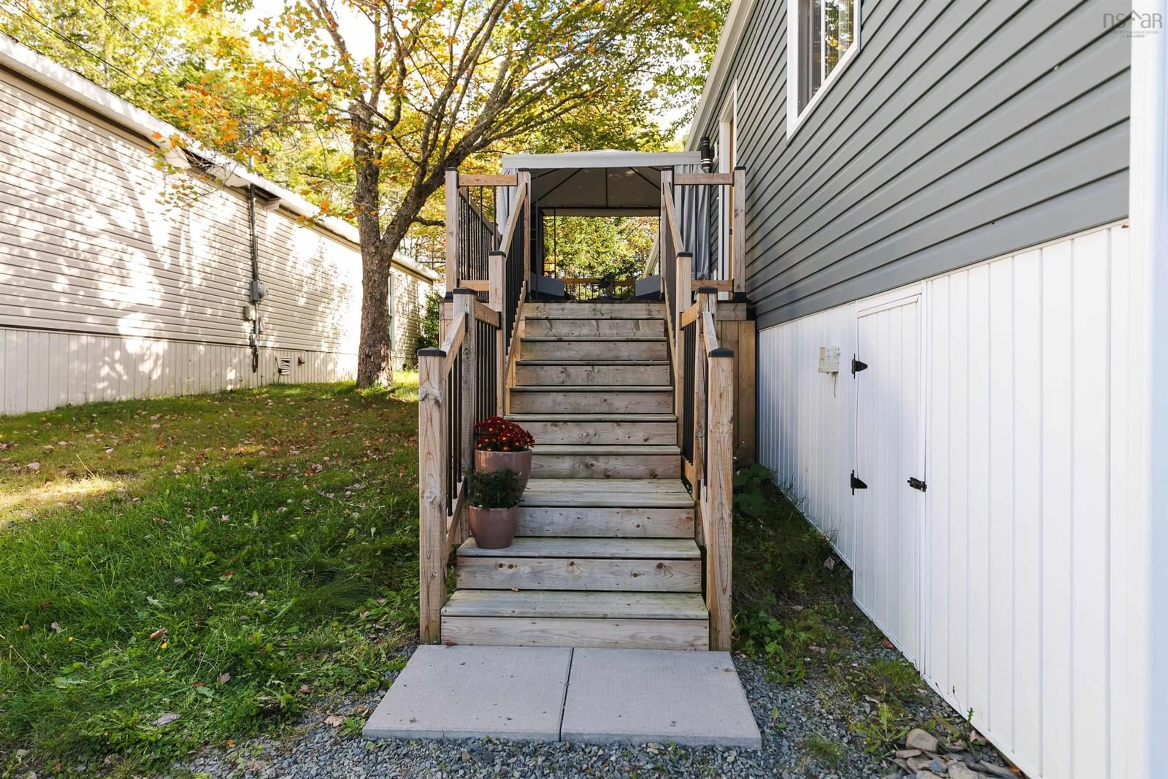 Stairs for 18 Commodore Ave, Middle Sackville Nova Scotia B4E 3B2