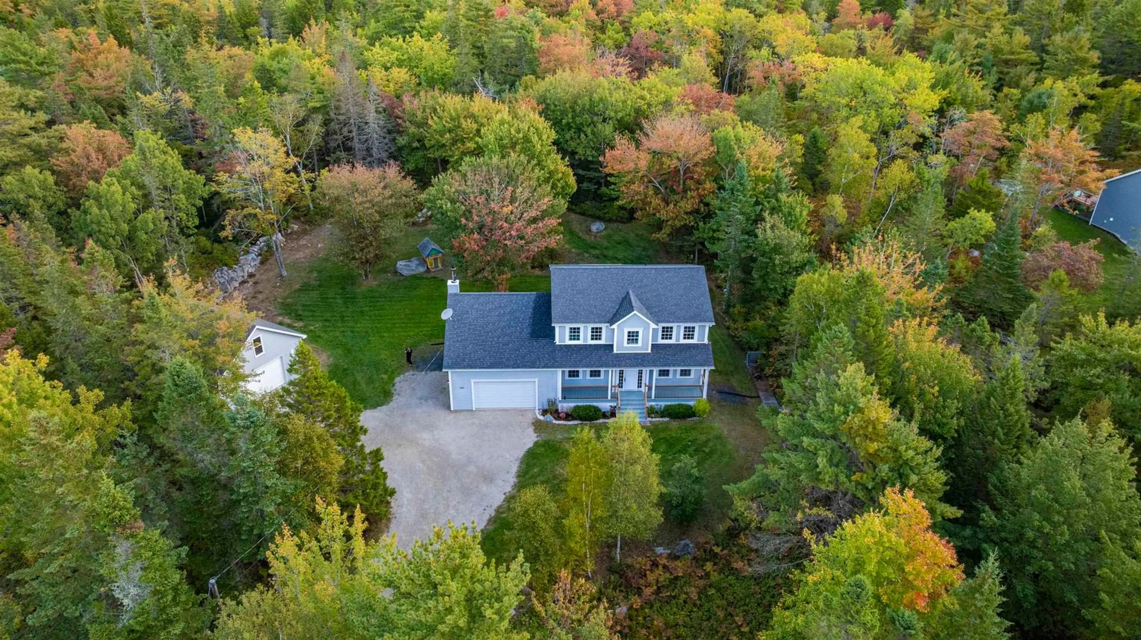A pic from outside/outdoor area/front of a property/back of a property/a pic from drone, street for 236 Janda Cres, Tantallon Nova Scotia B3Z 4R8