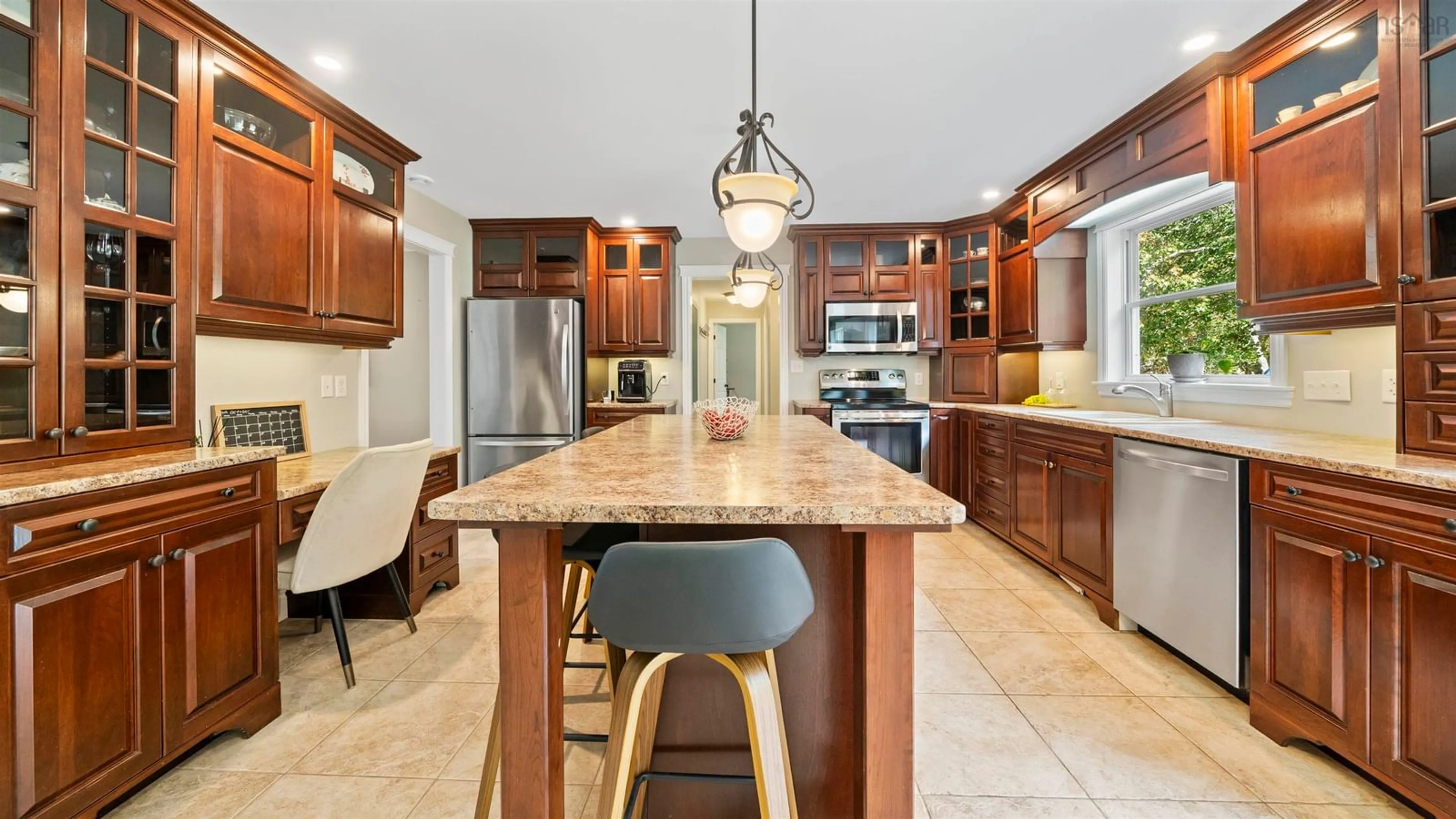 Open concept kitchen, ceramic/tile floor for 236 Janda Cres, Tantallon Nova Scotia B3Z 4R8